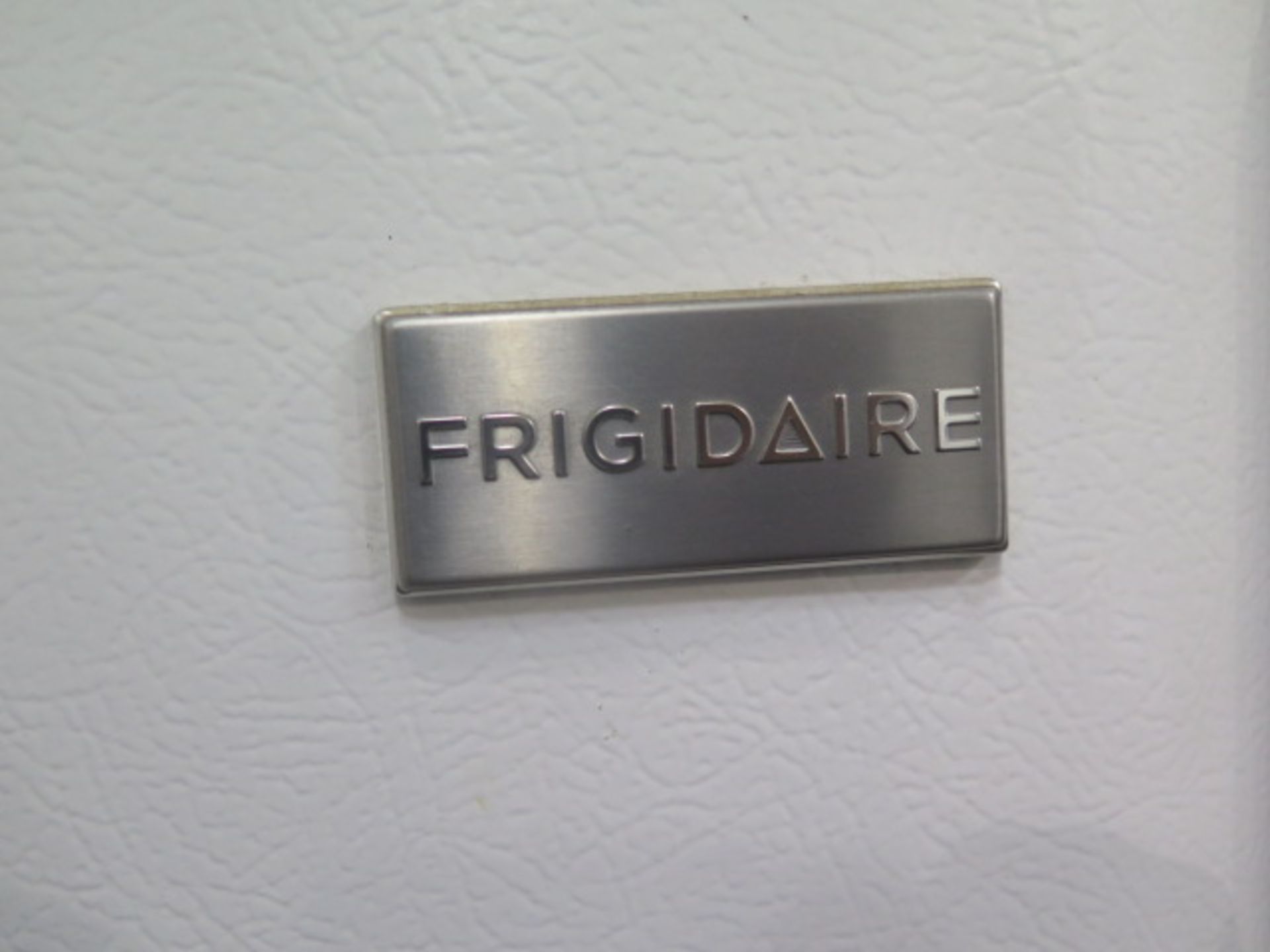 Frigidaire Refrigerator (SOLD AS-IS - NO WARRANTY) - Image 4 of 4