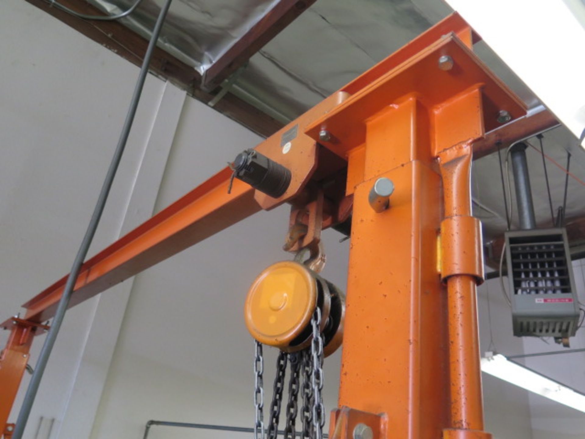 2-Ton Portable A-Frame Gantry w/ Chain Hoist (SOLD AS-IS - NO WARRANTY) - Bild 6 aus 7