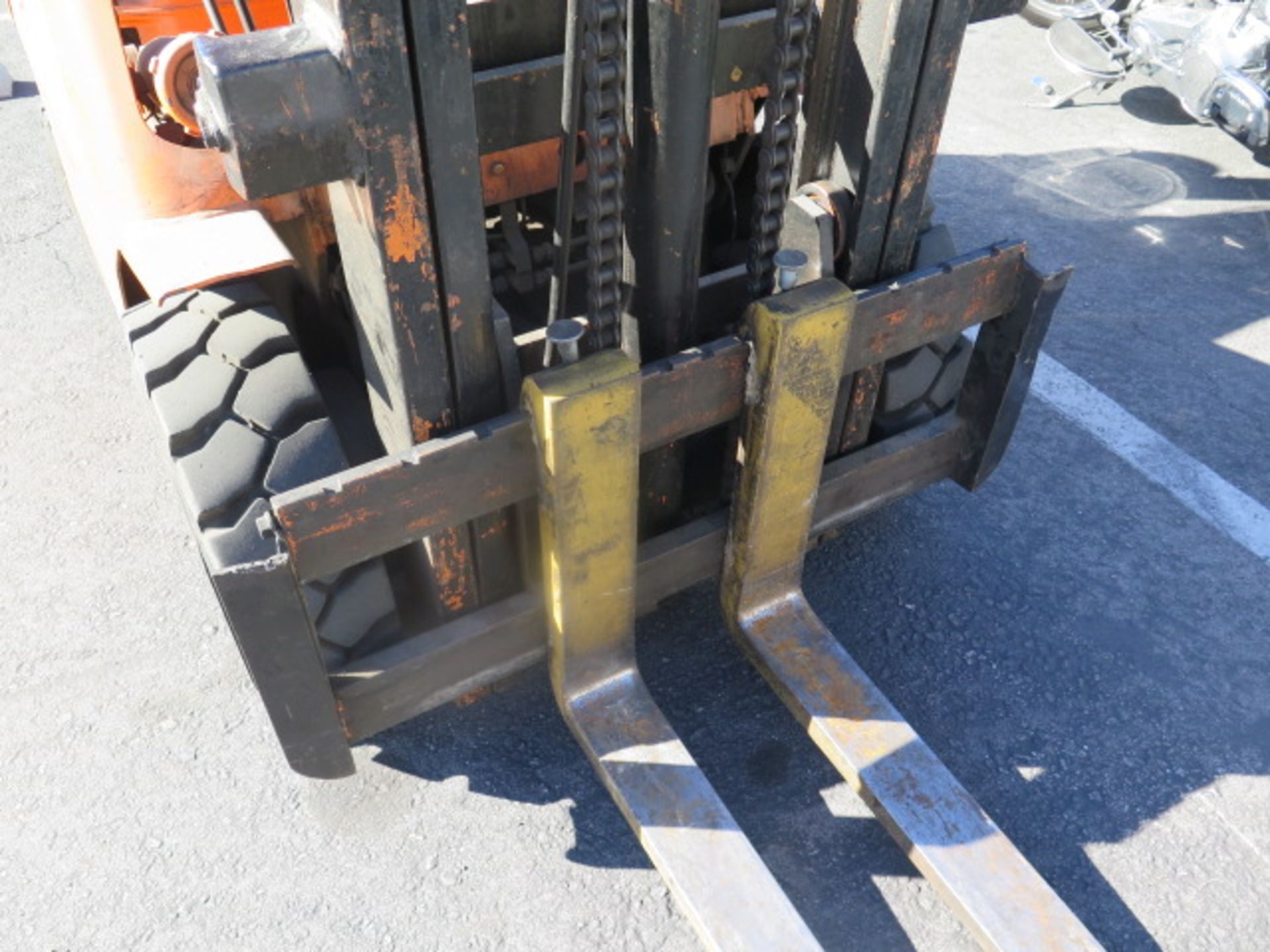 Toyota 3FGH15 3000 Lb Cap LPG Forklift s/n 3FGH15-10639 w/ 2-Stage Mast, Pneumatic Yard SOLD AS IS - Image 11 of 15