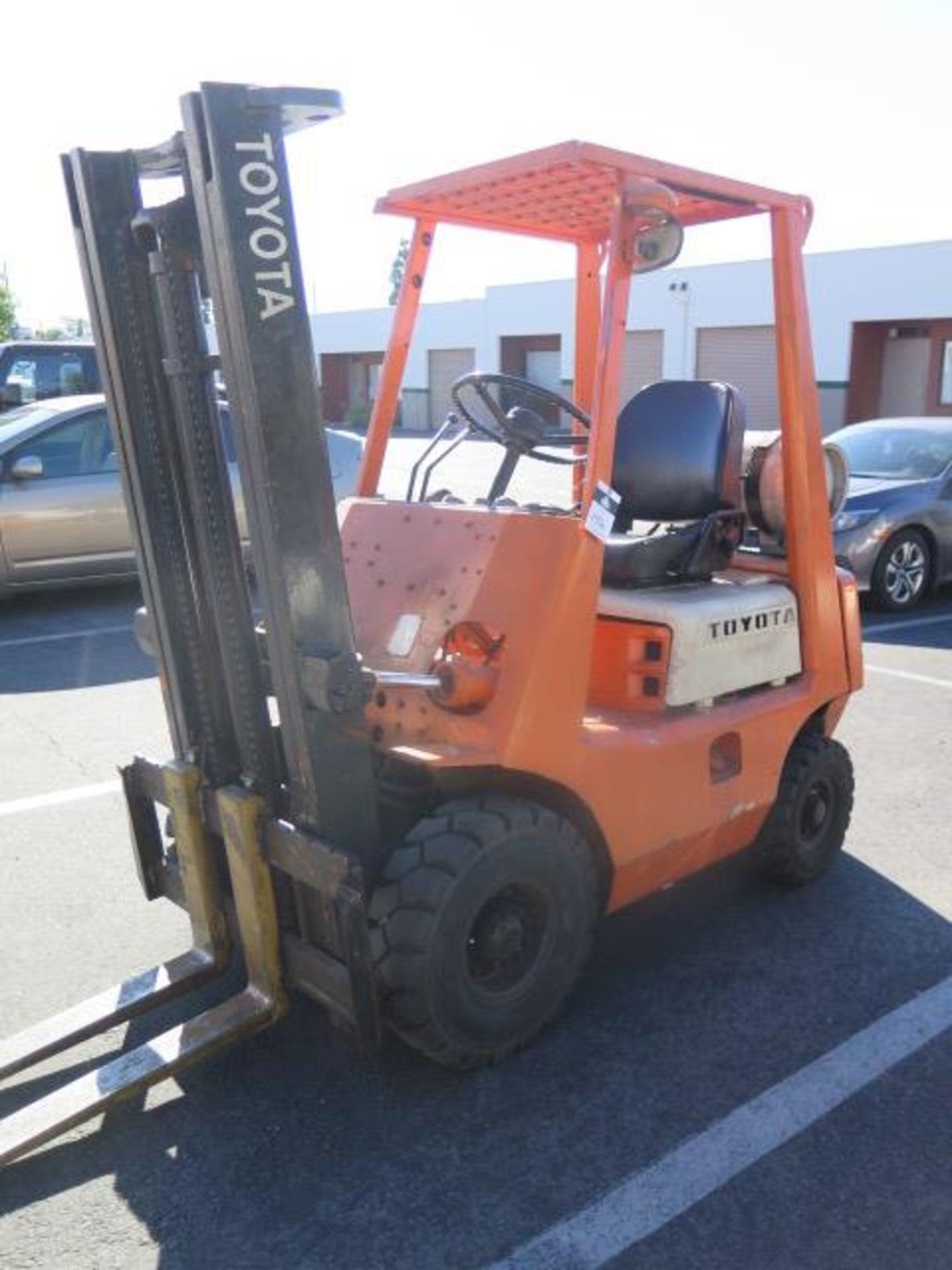 Toyota 3FGH15 3000 Lb Cap LPG Forklift s/n 3FGH15-10639 w/ 2-Stage Mast, Pneumatic Yard SOLD AS IS - Image 5 of 15