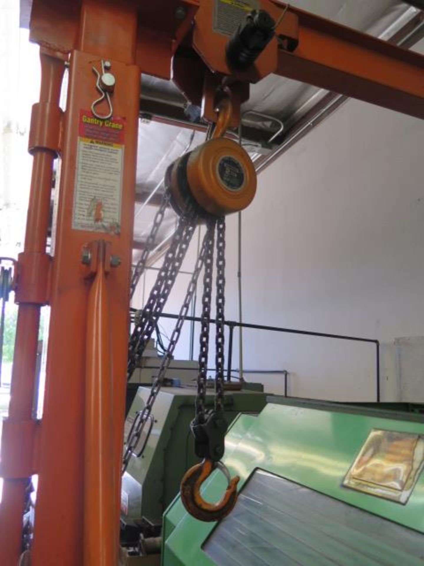 2-Ton Portable A-Frame Gantry w/ Chain Hoist (SOLD AS-IS - NO WARRANTY) - Bild 4 aus 7