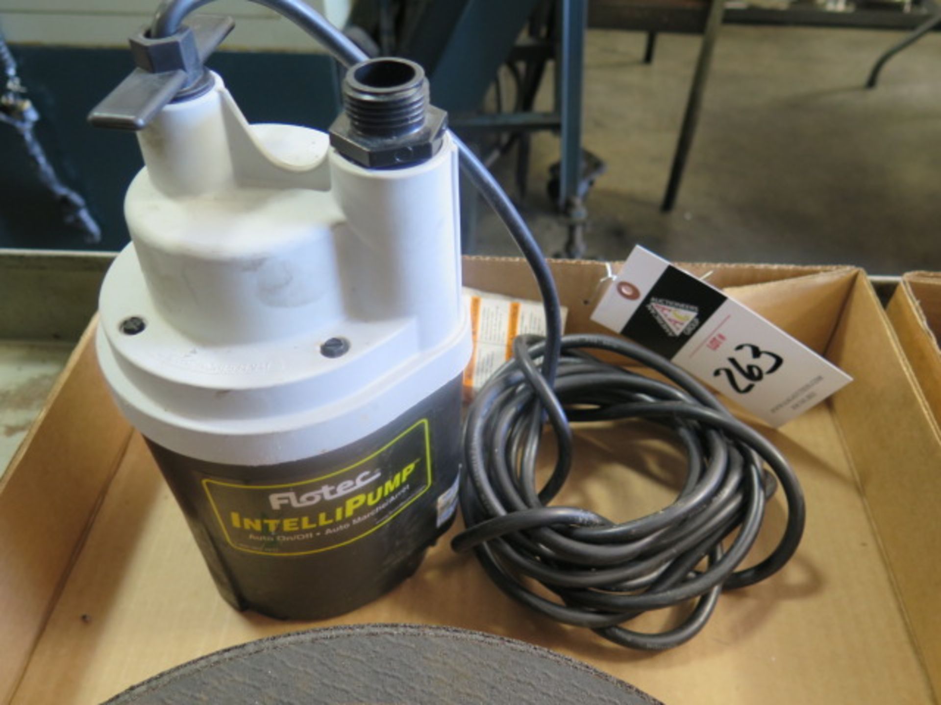 Flotec Water Pump (SOLD AS-IS - NO WARRANTY)