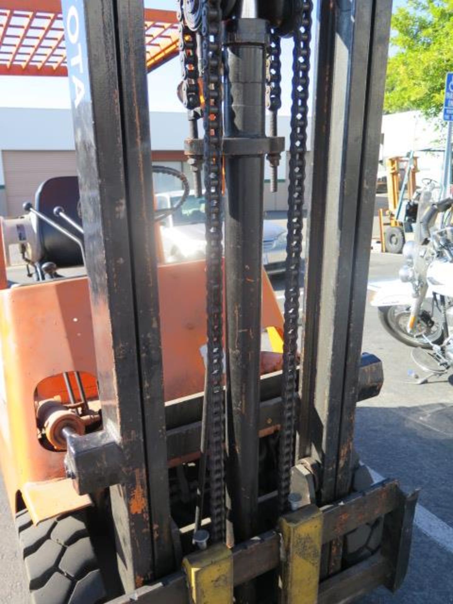 Toyota 3FGH15 3000 Lb Cap LPG Forklift s/n 3FGH15-10639 w/ 2-Stage Mast, Pneumatic Yard SOLD AS IS - Image 12 of 15