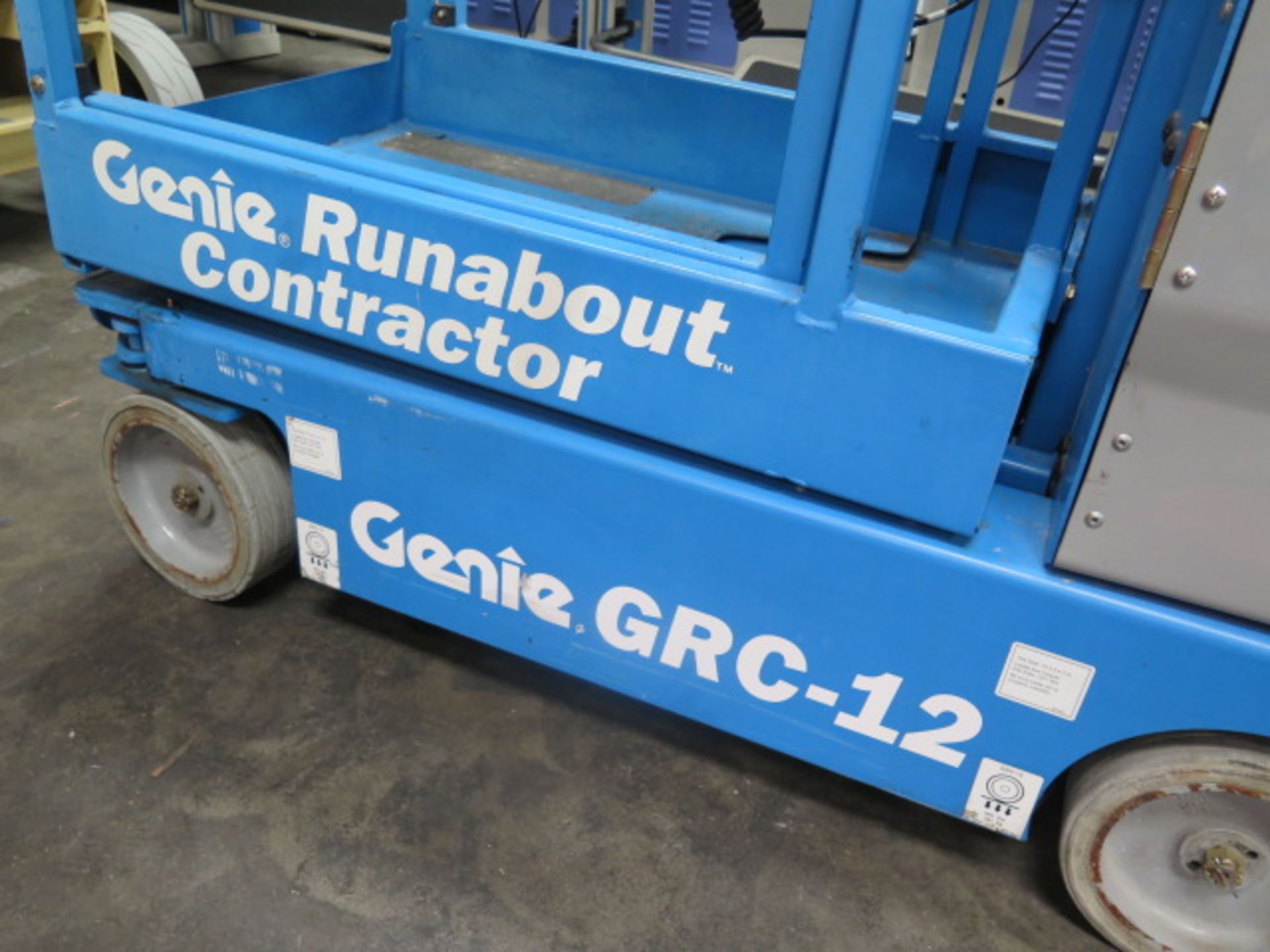 2010 Genie GRC-12 "Runabout Contractor" Electric Platform Lift s/n GRC10-315 w/ 12' Lift, SOLD AS IS - Bild 4 aus 14