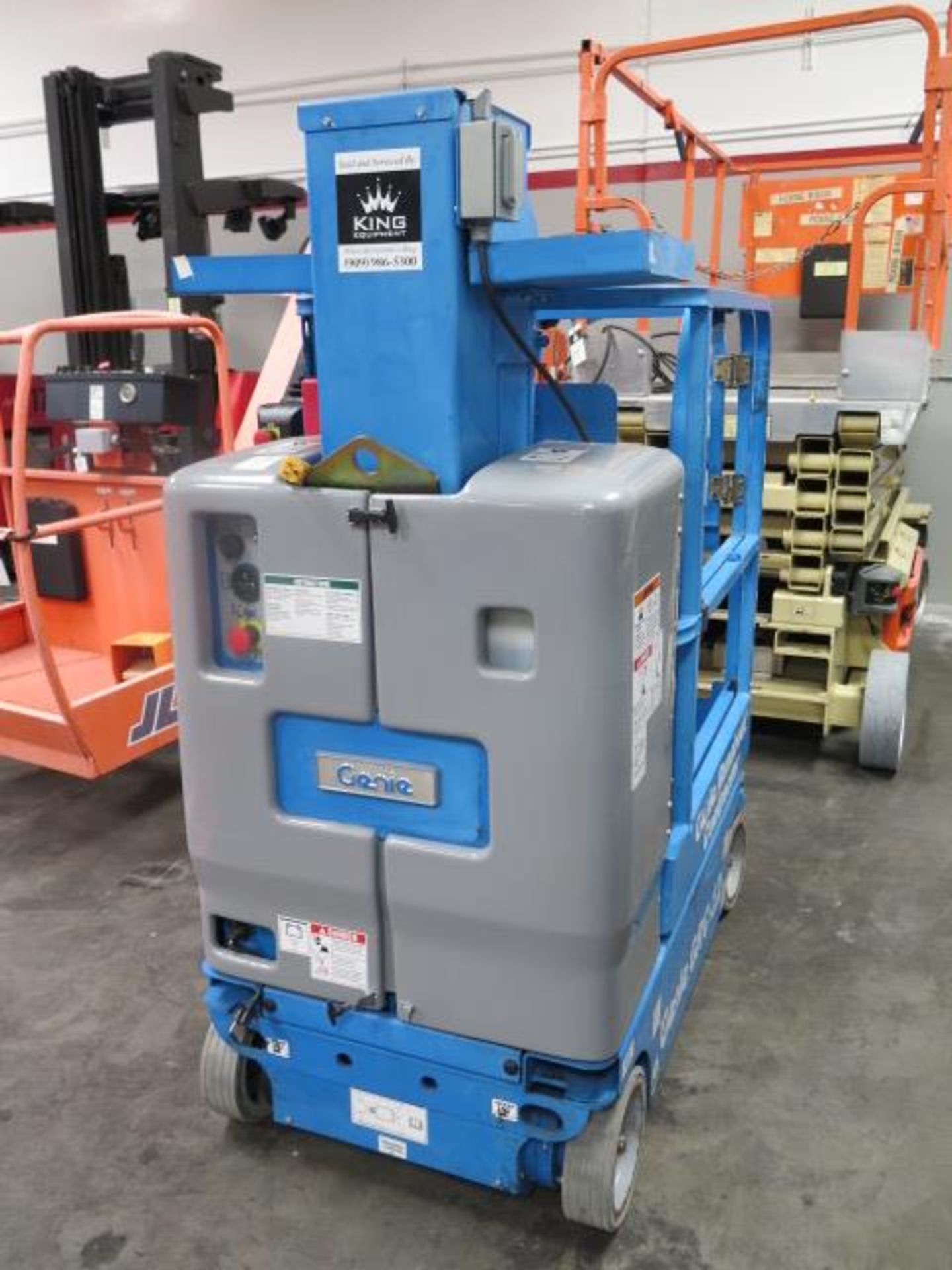 2010 Genie GRC-12 "Runabout Contractor" Electric Platform Lift s/n GRC10-315 w/ 12' Lift, SOLD AS IS - Bild 7 aus 14