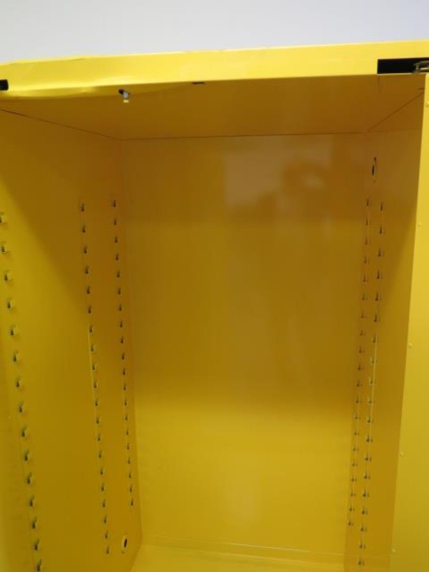 Justrite Flammables Storage Cabinet (SOLD AS-IS - NO WARRANTY) - Image 3 of 9