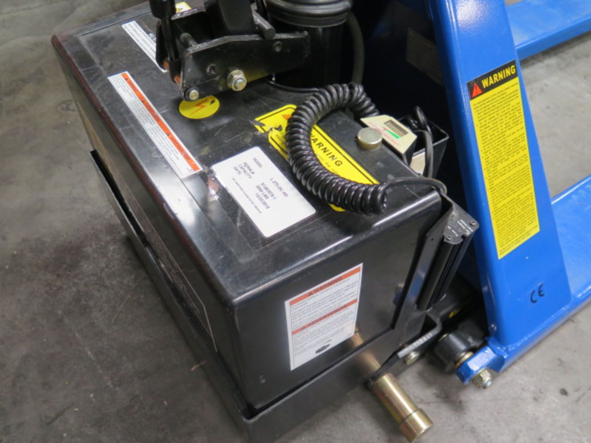 2015 Import mdl L-270-DC-HD 3000 Lb Cap Electric Pallet Jack w/ Built-In Charger, SOLD AS IS - Image 9 of 11
