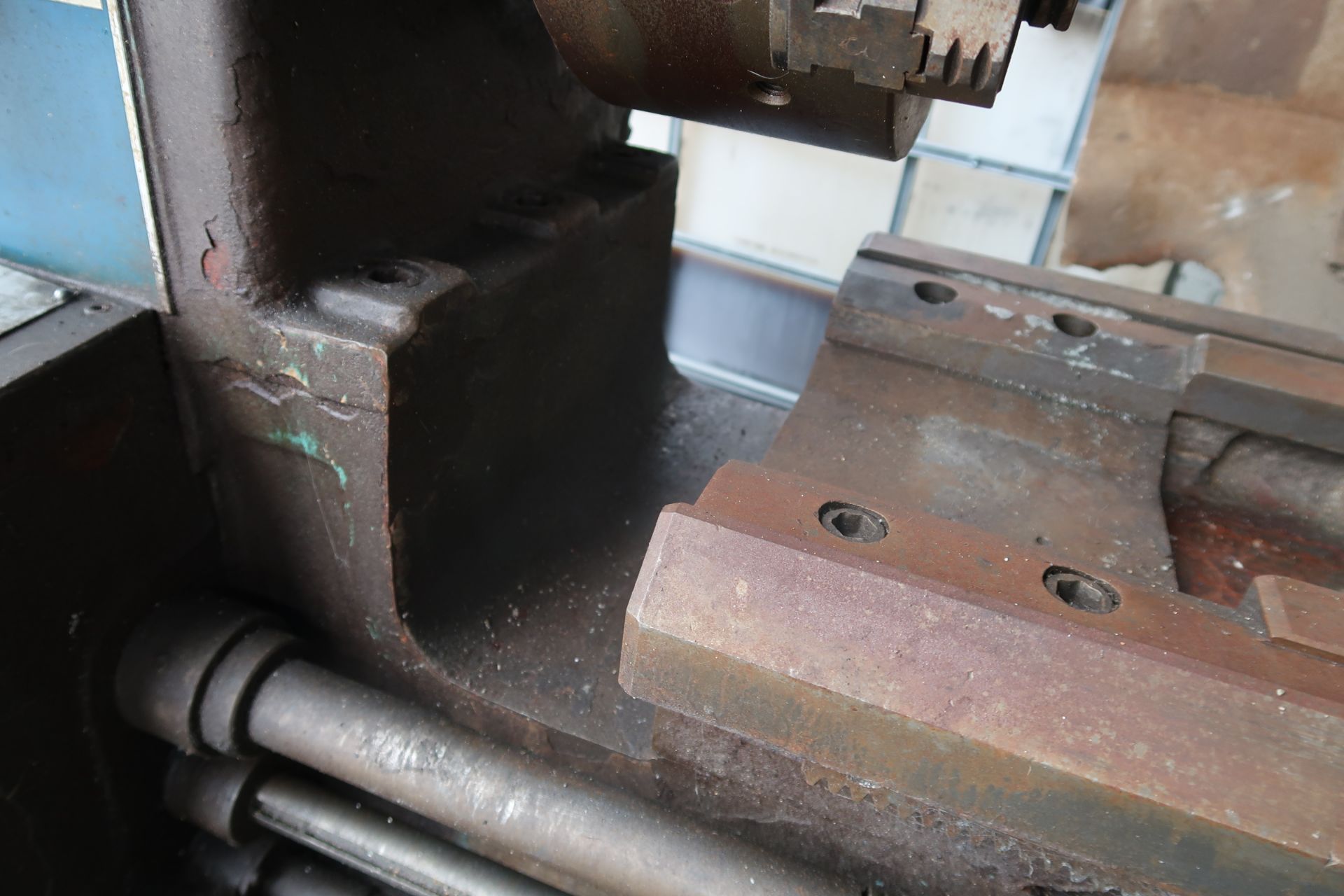 Gap Lathe 12.5" 3Jaw Chuck, Tail Stock Mod. DLA520 (SOLD AS-IS - NO WARRANTY) - Image 6 of 12