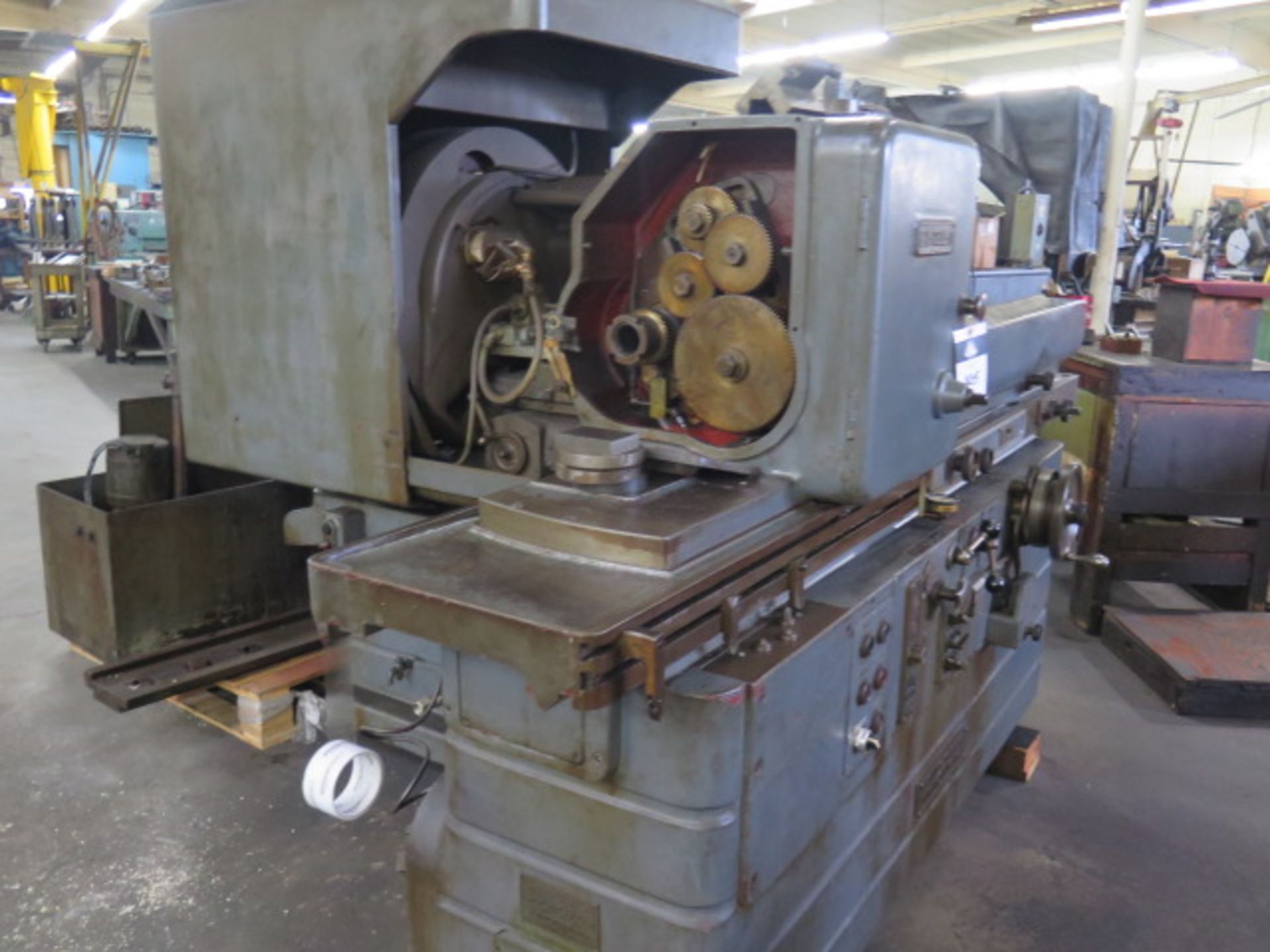 Ex-Cell-O Style 35 16” x 34” Thread Grinder s/n 1297 w/ Work Head, Tailstock, Coolant SOLD AS IS - Image 2 of 14