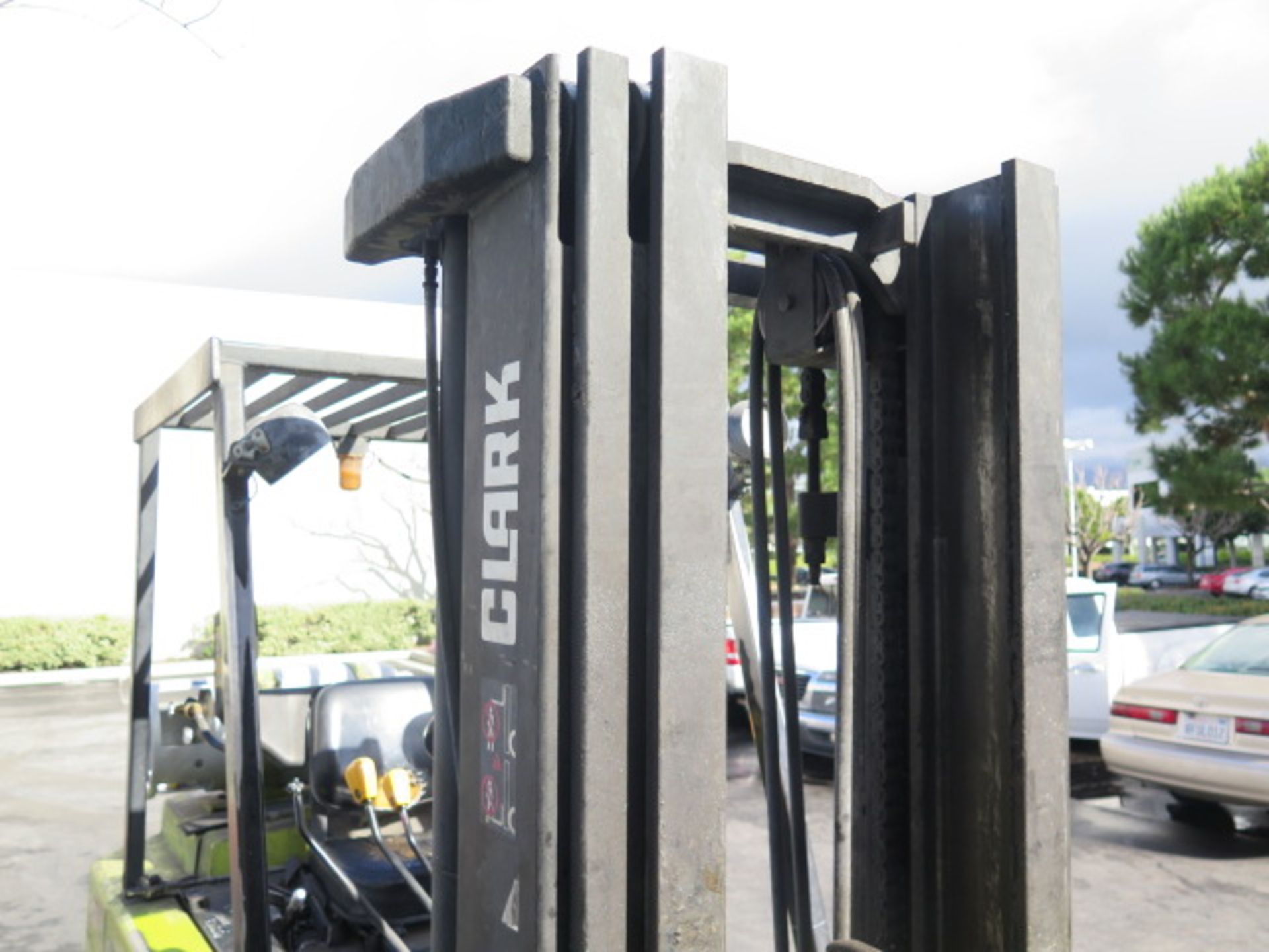 Clark C500-S80 6300 Lb LPG Forklift s/n 685-0103-6160FA w/ 3-Stage Mast,188” Lift Height, SOLD AS IS - Image 14 of 15