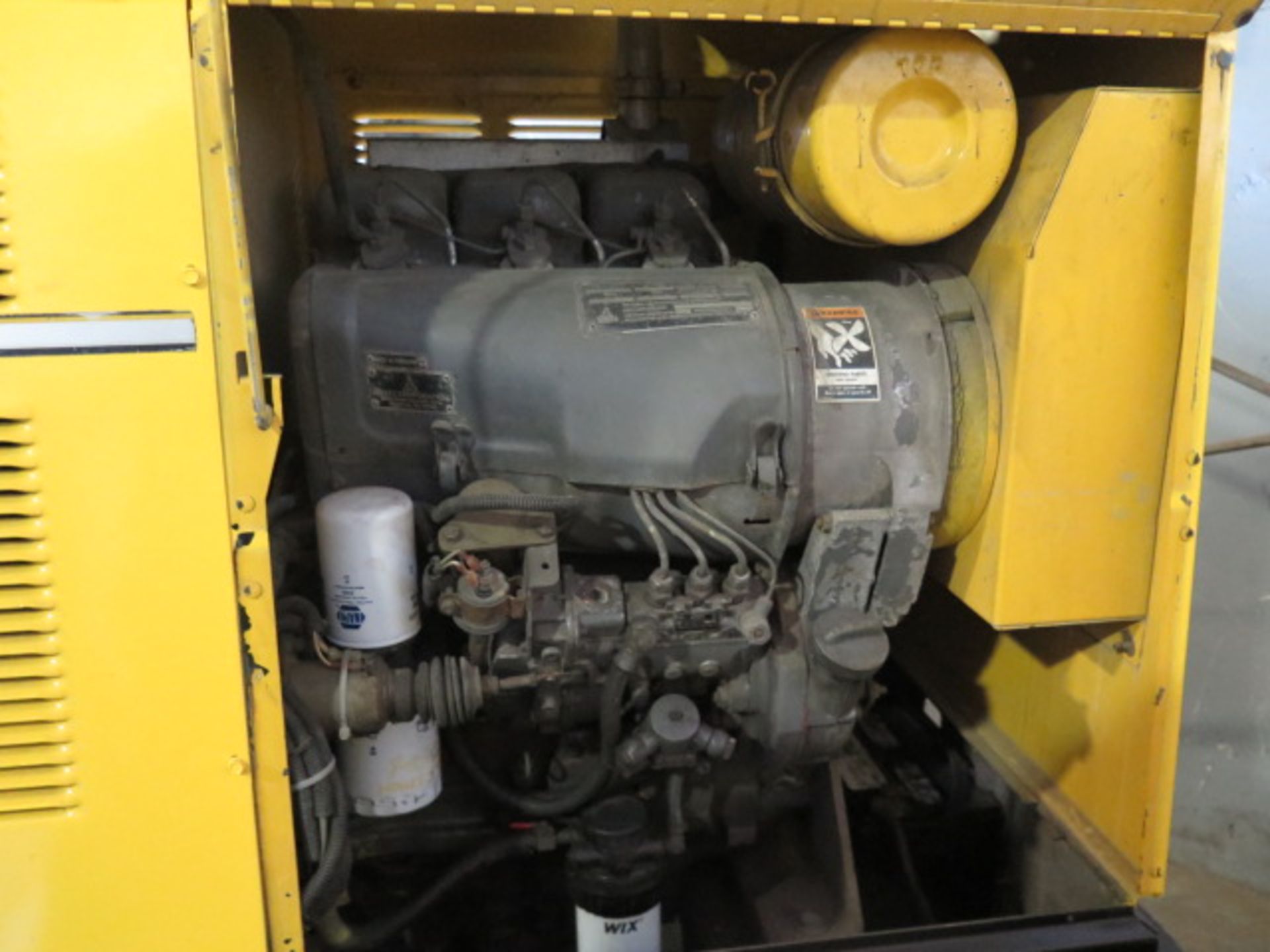 Lincoln Commander 500 Towable Diesel Welding Generator w/ 5966 Hours (SOLD AS-IS - NO WARRANTY) - Image 12 of 17