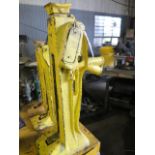 Duff 20 Ton Machine Jack (SOLD AS-IS - NO WARRANTY)