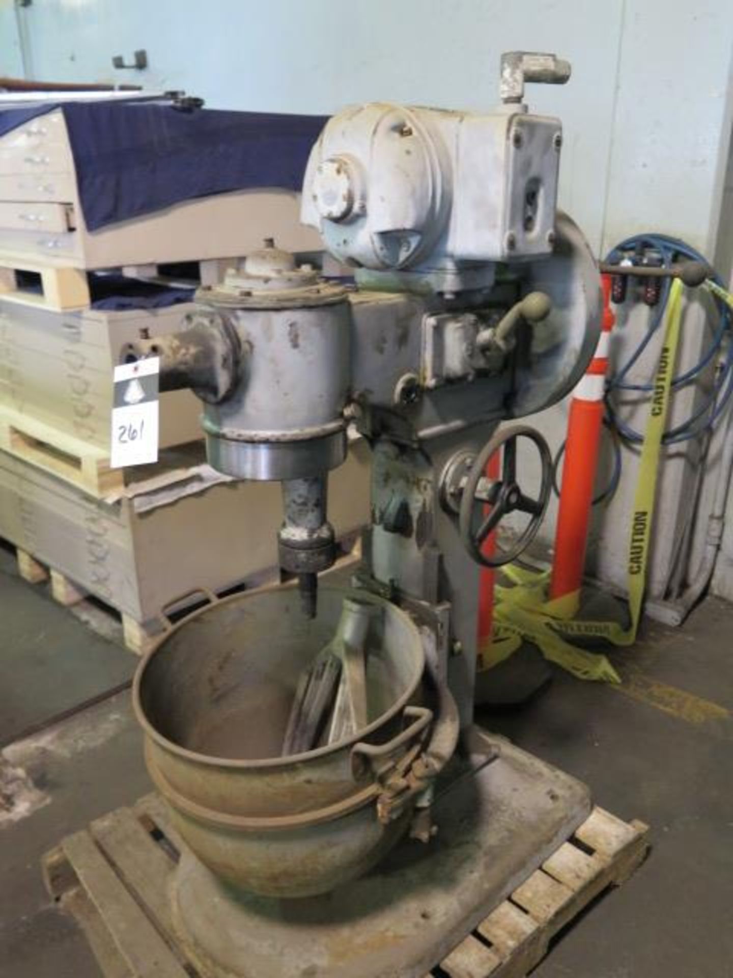 Hobart mdl. S-601 Industrial Mixer s/n 1001511 (SOLD AS-IS - NO WARRANTY) - Image 2 of 5
