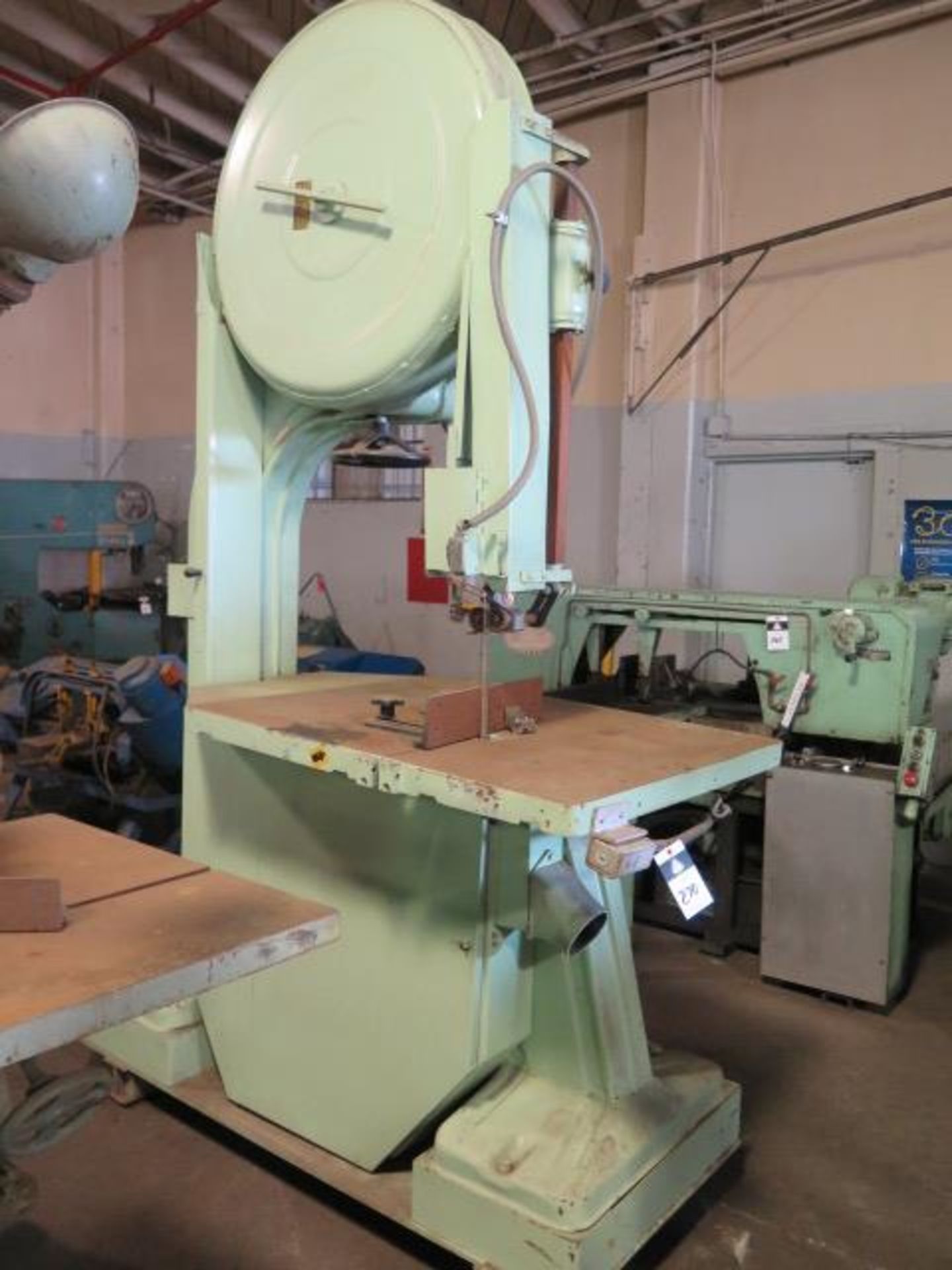 Centauro Brevettata 34" Vertical Band Saw w/ 35" x 42" Table (SOLD AS-IS - NO WARRANTY)