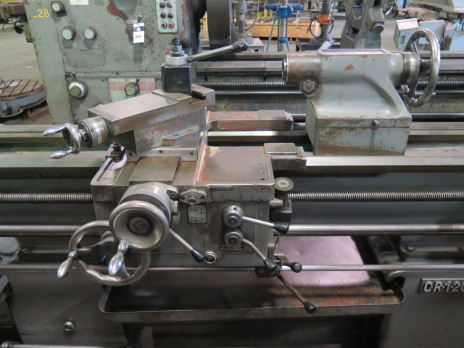 Lacfer 20” x 84” Geared Head Gap Bed Lathe w/ 32-2000 RPM, Inch/mm Threading, Tailstock, SOLD AS IS - Image 12 of 17
