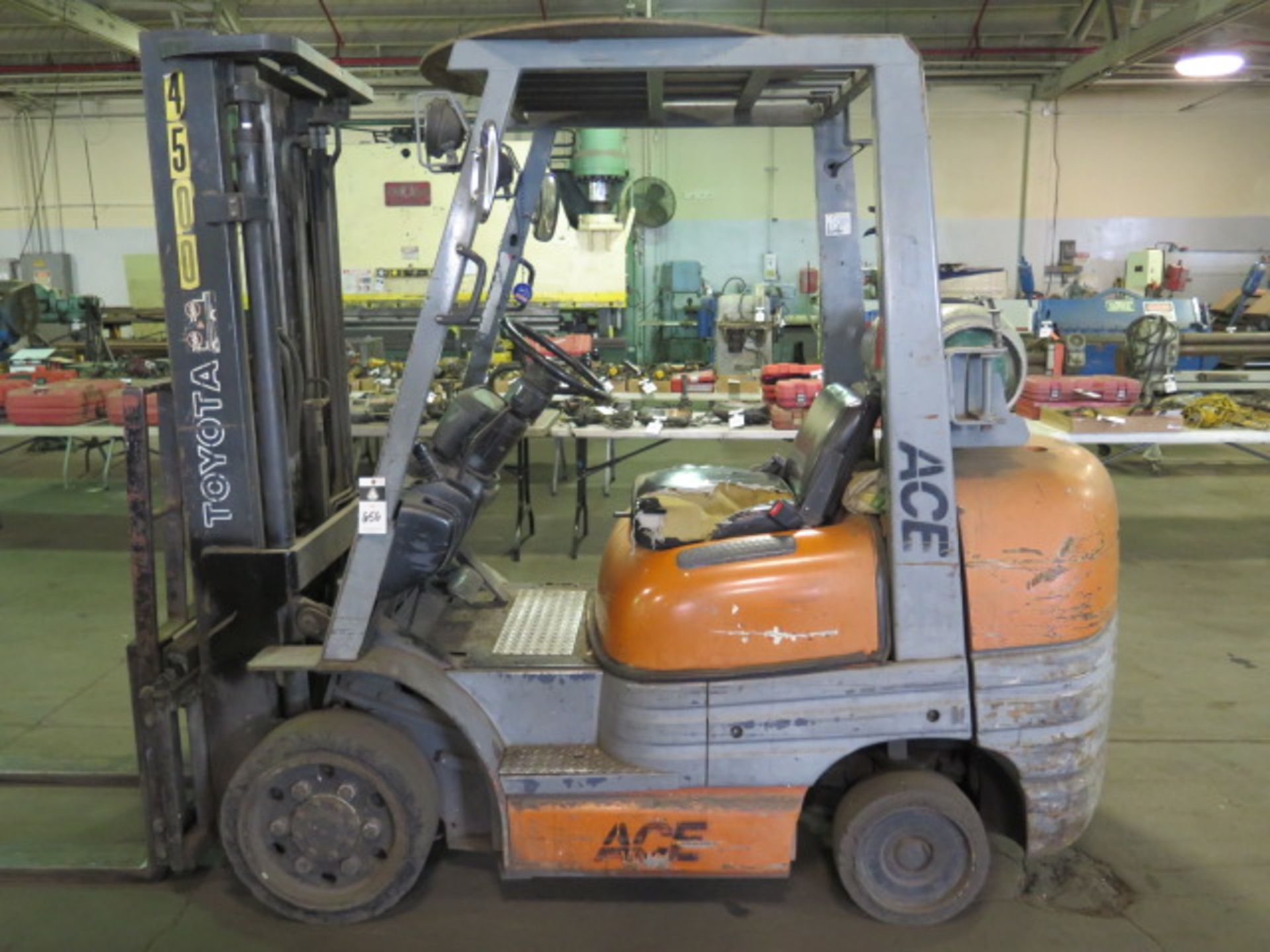 Toyota 42-6FGCU30 6000 Lb Cap LPG Forklift s/n 60775 w/ 2-Stage Mast, 132” Lift Height, SOLD AS IS - Image 7 of 15