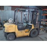 Caterpillar GP30 5300 Lb Cap LPG Forklift s/n 7AM02901 w/ 3-Stage, Side Shift, Solid Yard,SOLD AS IS