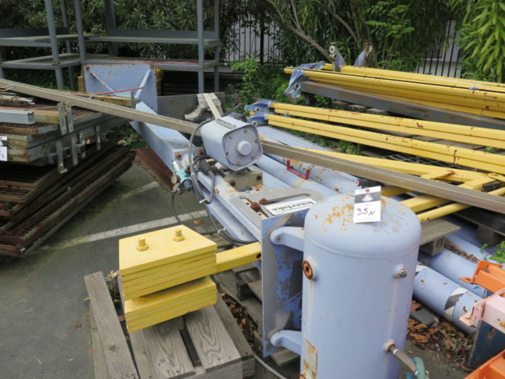 Gorbel (2) 6-Post Gantry Systems and Interlake Pneumatic Sheet Lifter (SOLD AS-IS - NO WARRANTY) (L - Image 2 of 21