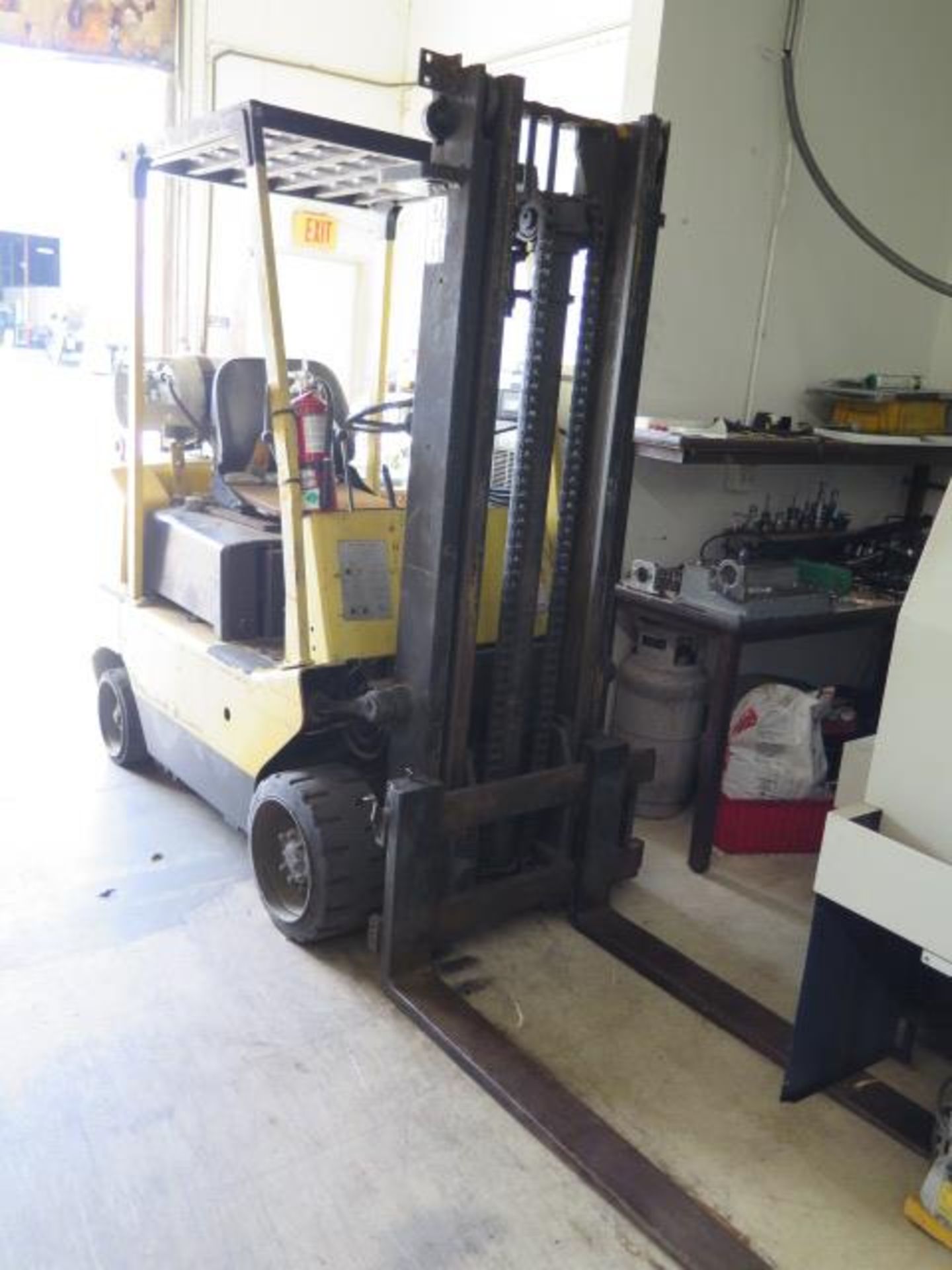 TCM FCG25N5 5000 Lb LPG Forklift s/n 3181144 w/ 2-Stage, 130” Lift Height, Solid Tires, SOLD AS IS - Bild 3 aus 13
