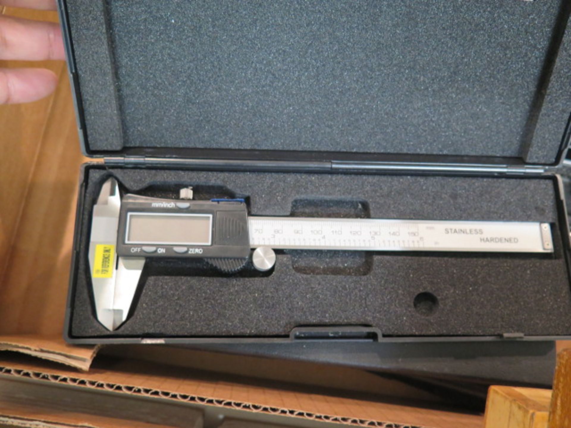 Starrett and Import 6" Digital Calipers (4) (SOLD AS-IS - NO WARRANTY) - Image 3 of 4