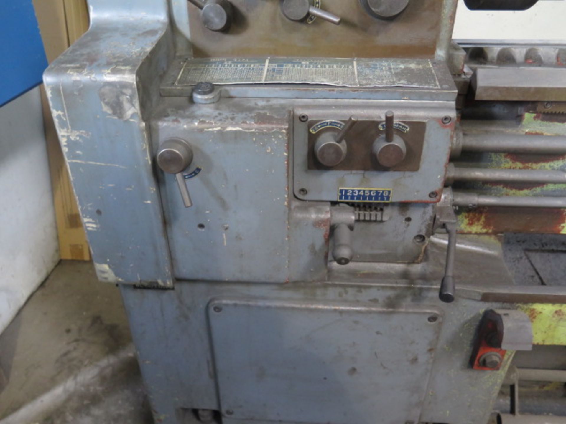 Hwa Cheon 17”GX40 17” x 40” Geared Head Gap Bed Lathe w/ 32-1800 RPM, Inch Threading, SOLD AS IS - Image 6 of 16