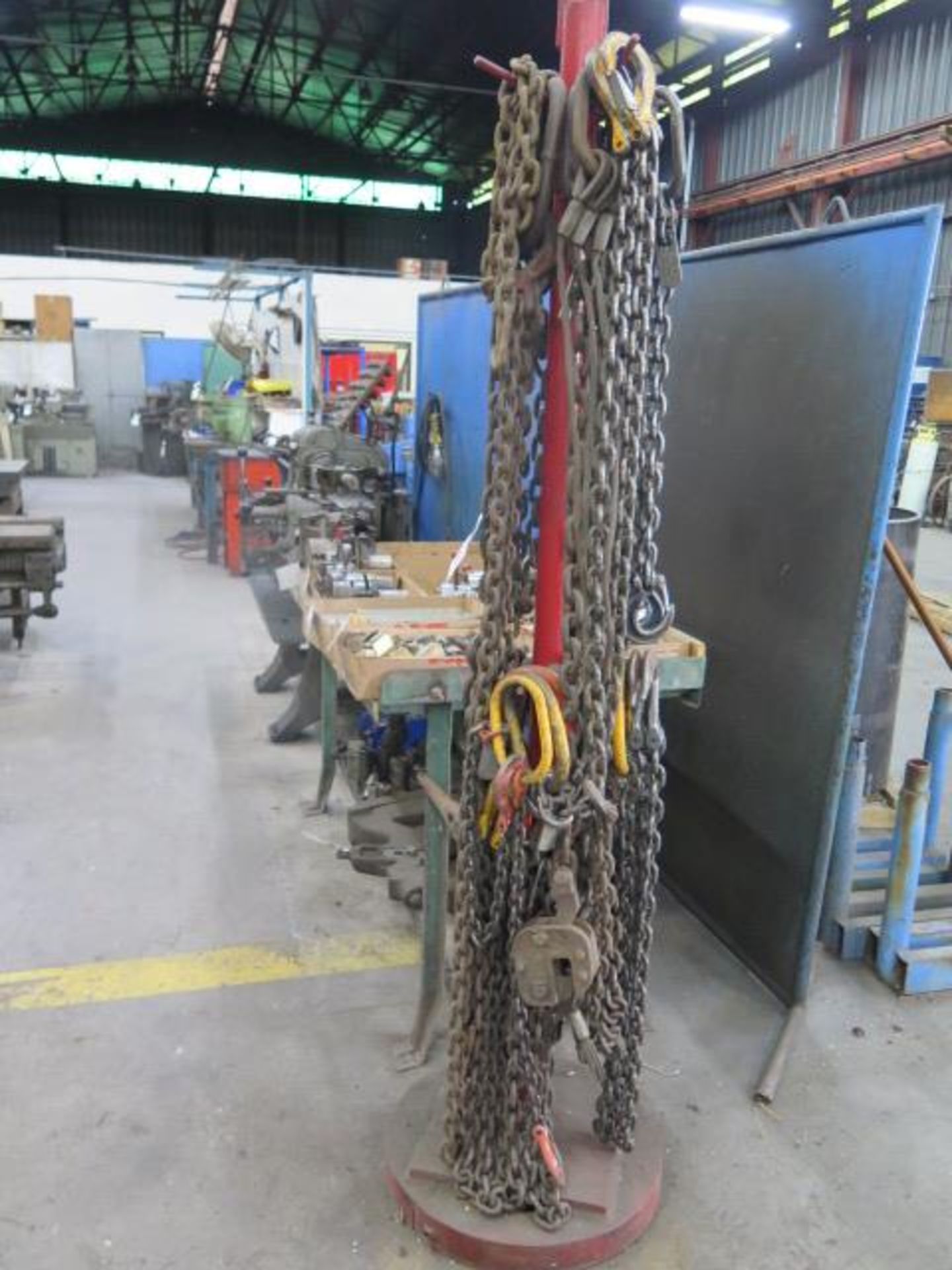 Chain Slings w/ Rack (SOLD AS-IS - NO WARRANTY)