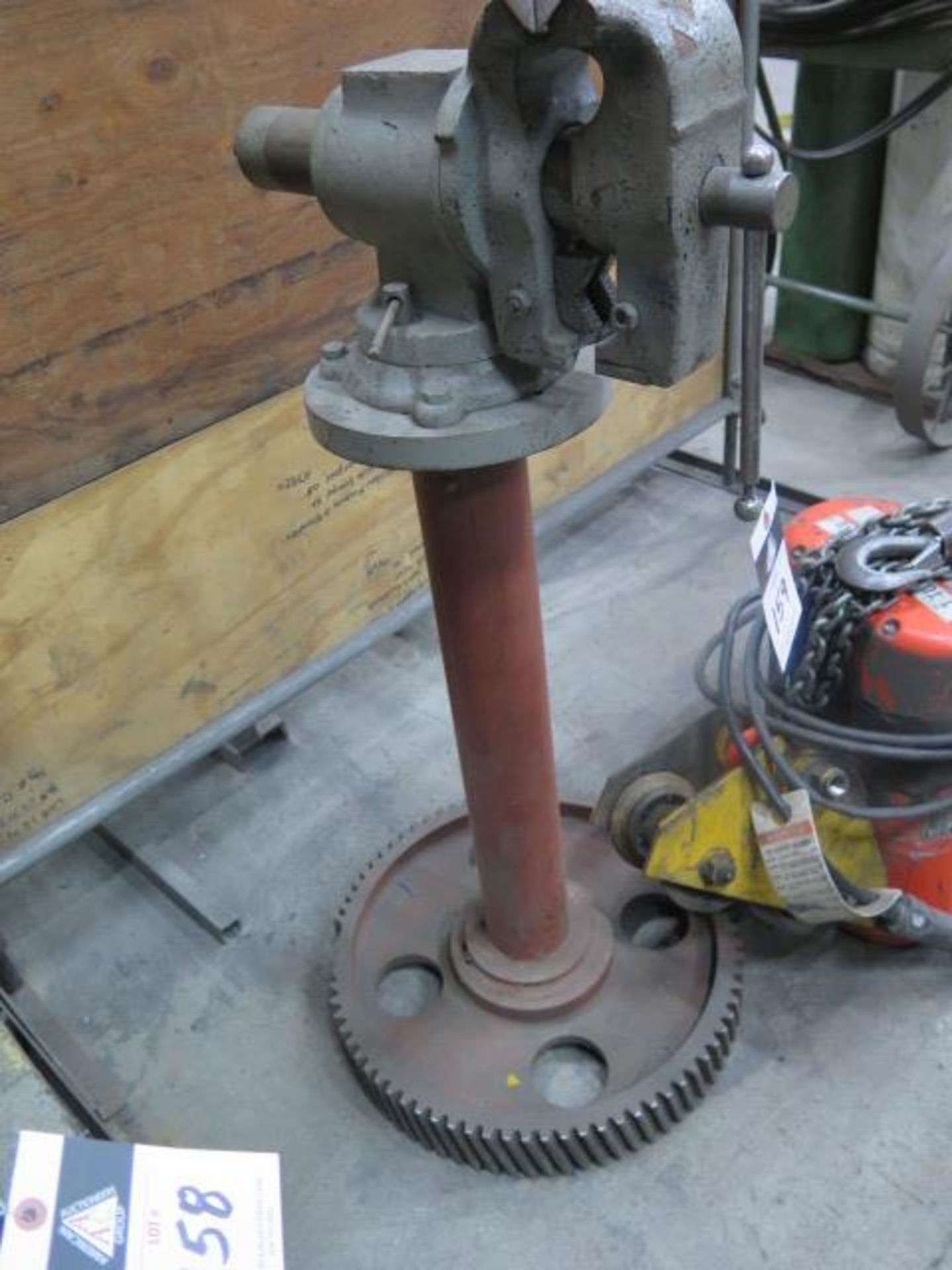 5" Pedestal Mounted Vise (SOLD AS-IS - NO WARRANTY) - Image 3 of 4