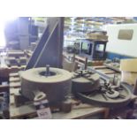 Lathe Chucks, Faceplates andf Angle Plate (SOLD AS-IS - NO WARRANTY)