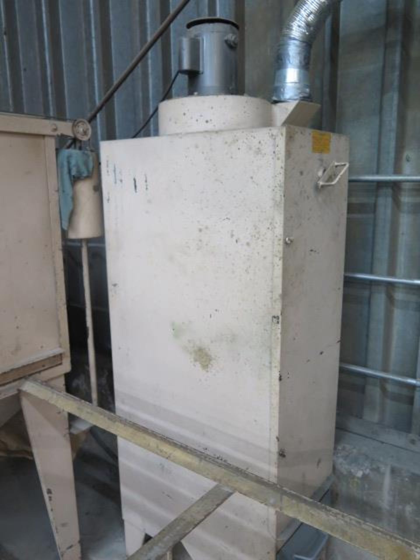 Universal Abrasive Blast Dry Blast Cabinet w/ Dust Collector (SOLD AS-IS - NO WARRANTY) - Image 6 of 7