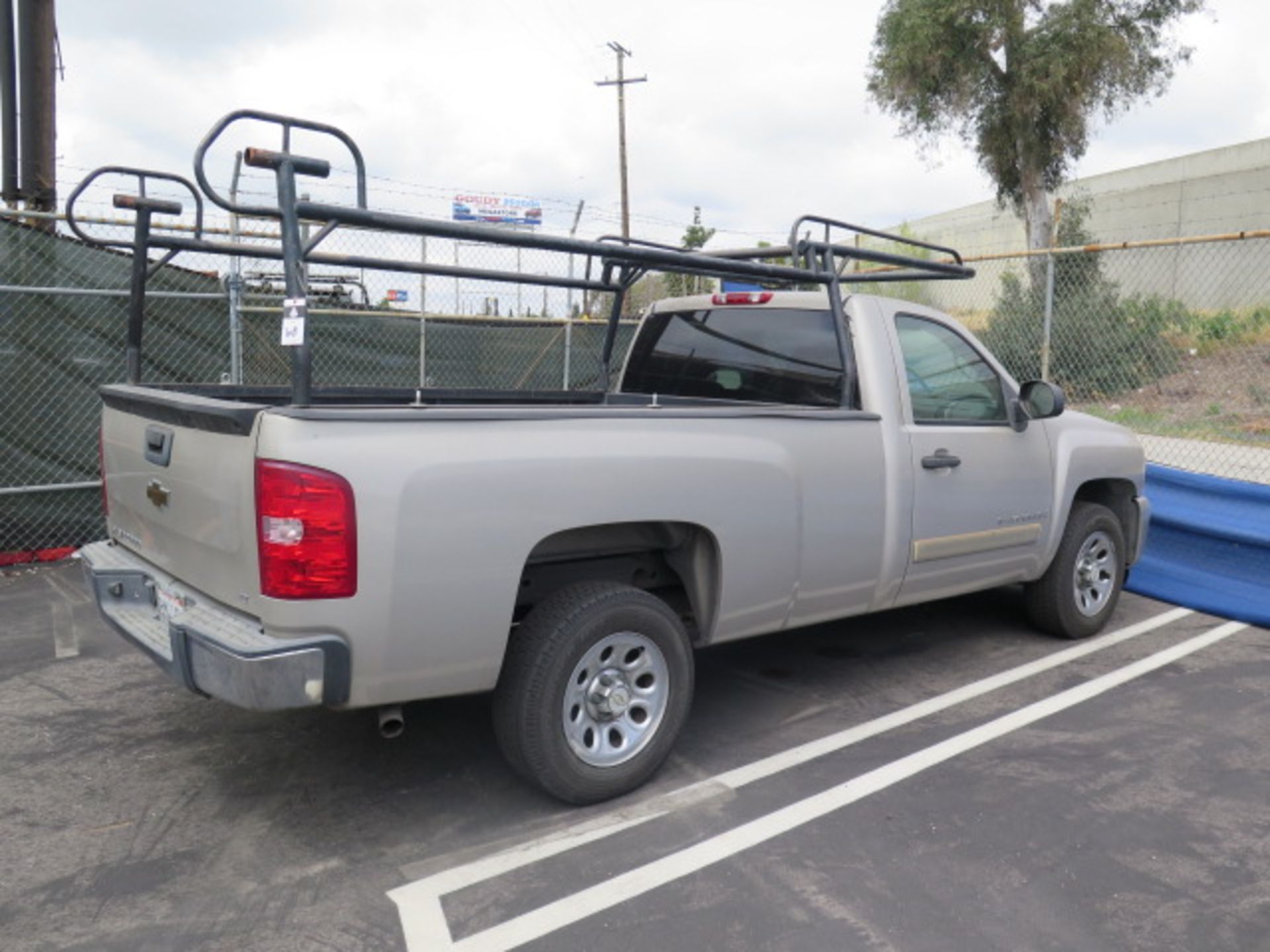 2007 Chevrolet Silverado LT Pickup Truck Lisc# 8M41606 w/ Gas Engine, Automatic Trans, SOLD AS IS - Image 4 of 16