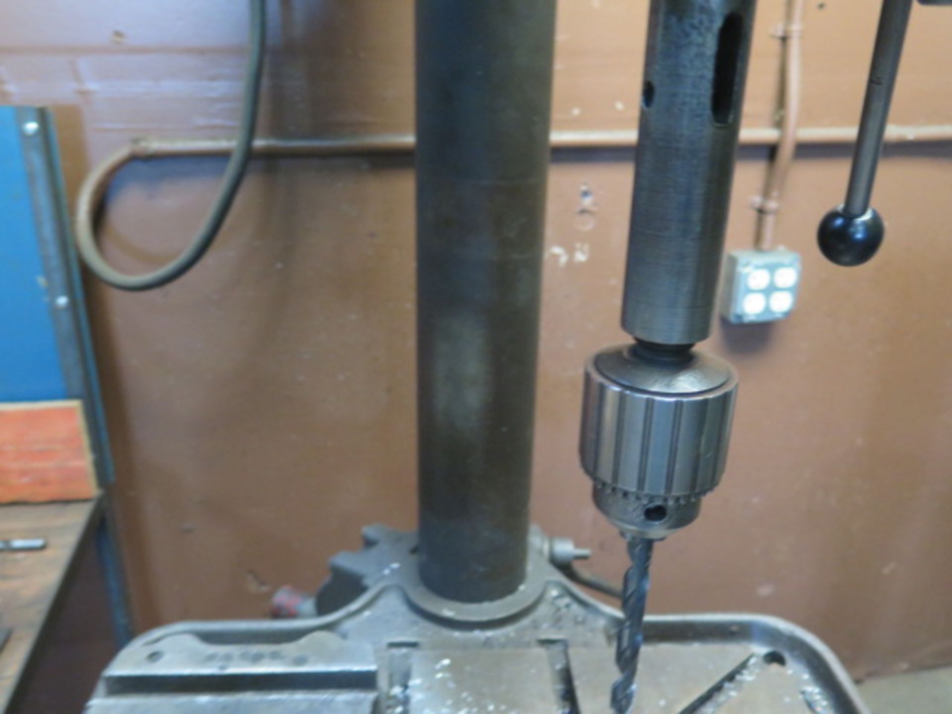 Walker Turner Pedestal Drill Press (SOLD AS-IS - NO WARRANTY) - Image 4 of 5