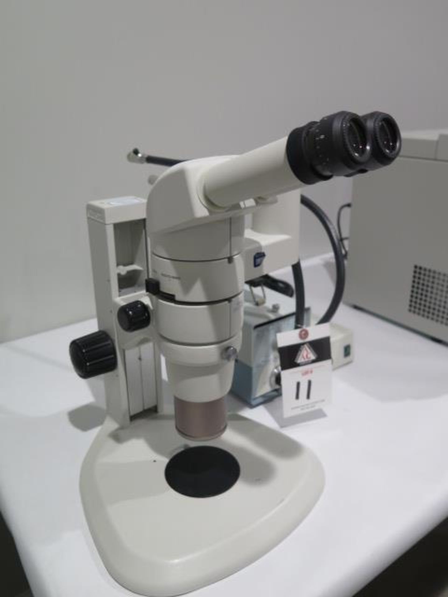 Nikon SMZ800 Monocular Microscope w/ Phototube Video Splitter Port (NO CAMERA), SOLD AS IS - Image 2 of 10