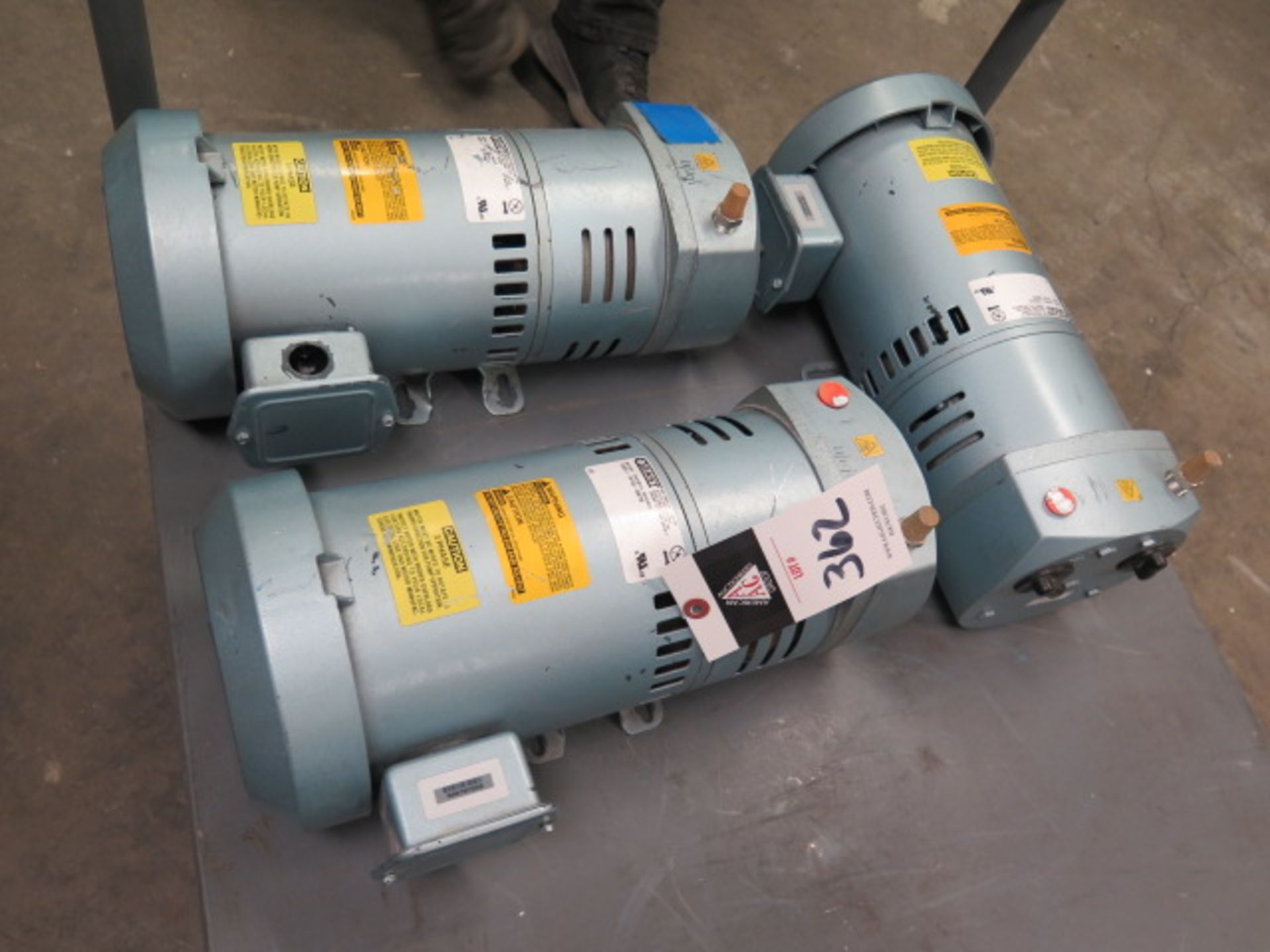 Gast mdl. 1023-101Q-G279 Vacuum Pumps (3) 3/4Hp 208-230/380-460V (SOLD AS-IS - NO WARRANTY)