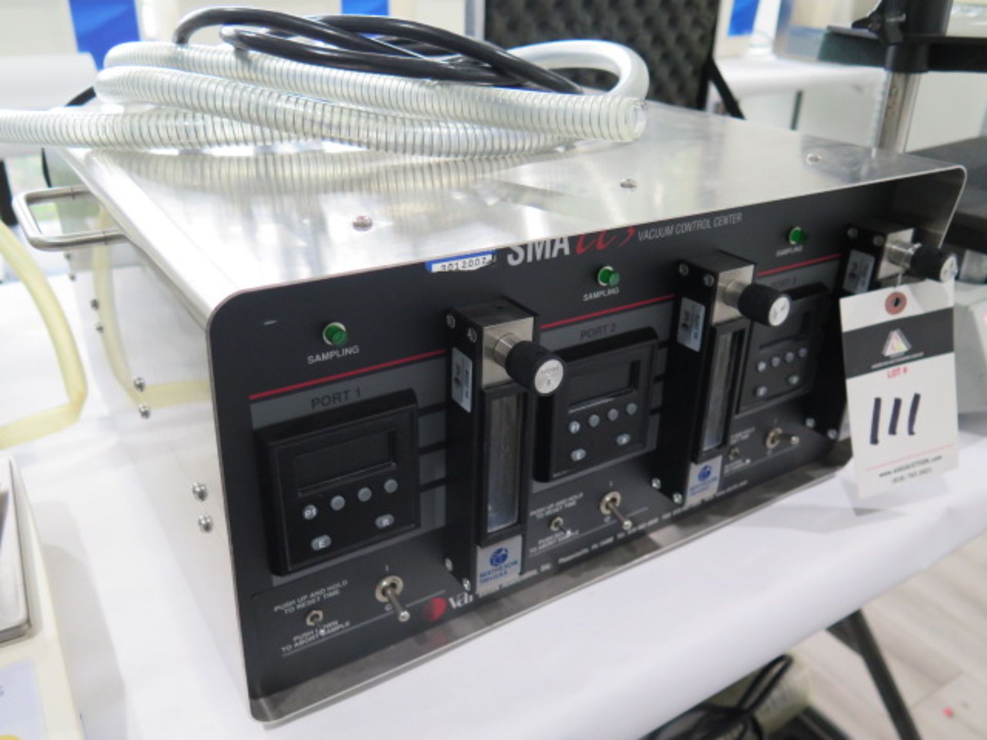 VAI Valtek Associates SMA-CC-3 Vacuum Comtrol Center s/n VCC01052 w/ (3) Port Controls, SOLD AS IS - Bild 2 aus 8