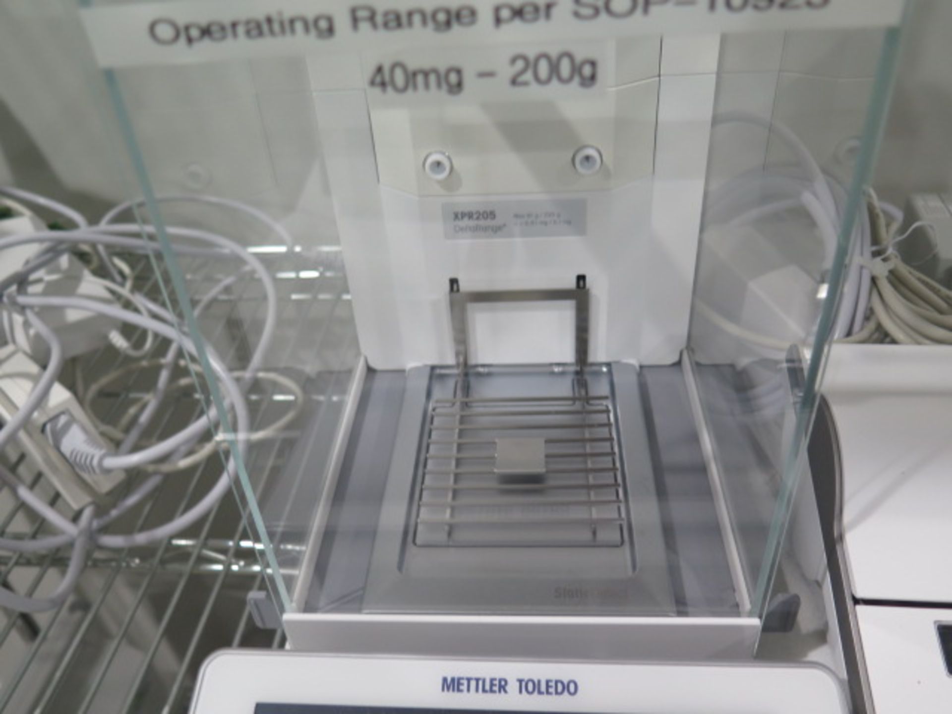 Mettler Toledo XPR205 DeltaRange Analytical Balance Scale 0.01mg-220g w/ Static Detect, SOLD AS IS - Image 5 of 9