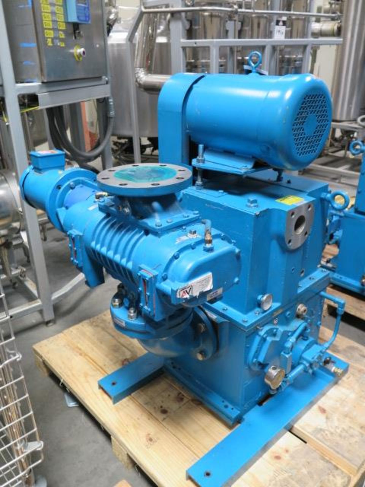 Kinney / Tuthill KT150C Vacuum Pump w/ 7.5Hp Motor, 3Hp Suction Motor (SOLD AS-IS - NO WARRANTY) - Image 3 of 7