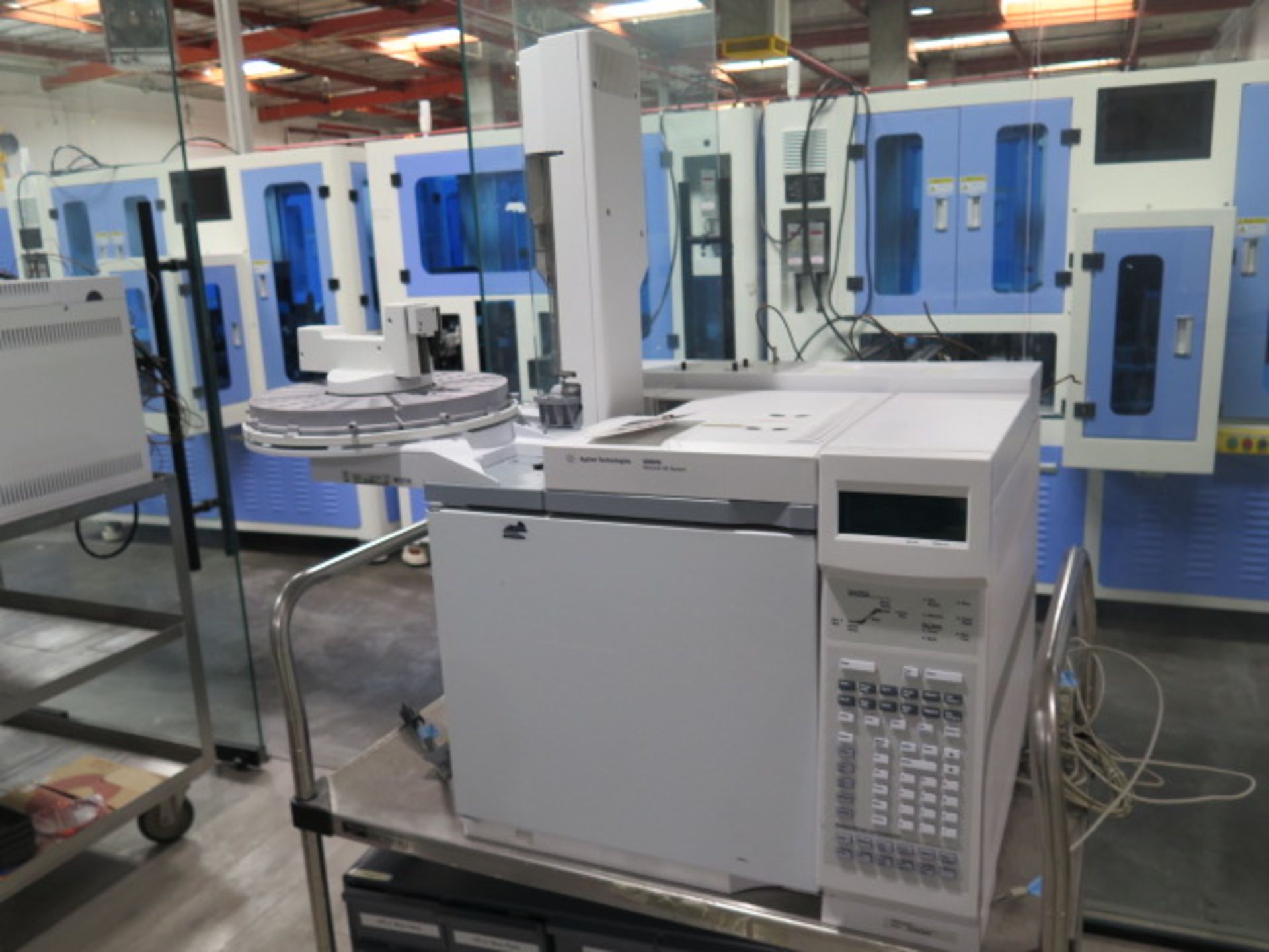 Agilent Technologies 6890N Network Gas Chromatograph s/n US10615045 w/ Agilent 7683B, SOLD AS IS - Image 2 of 14