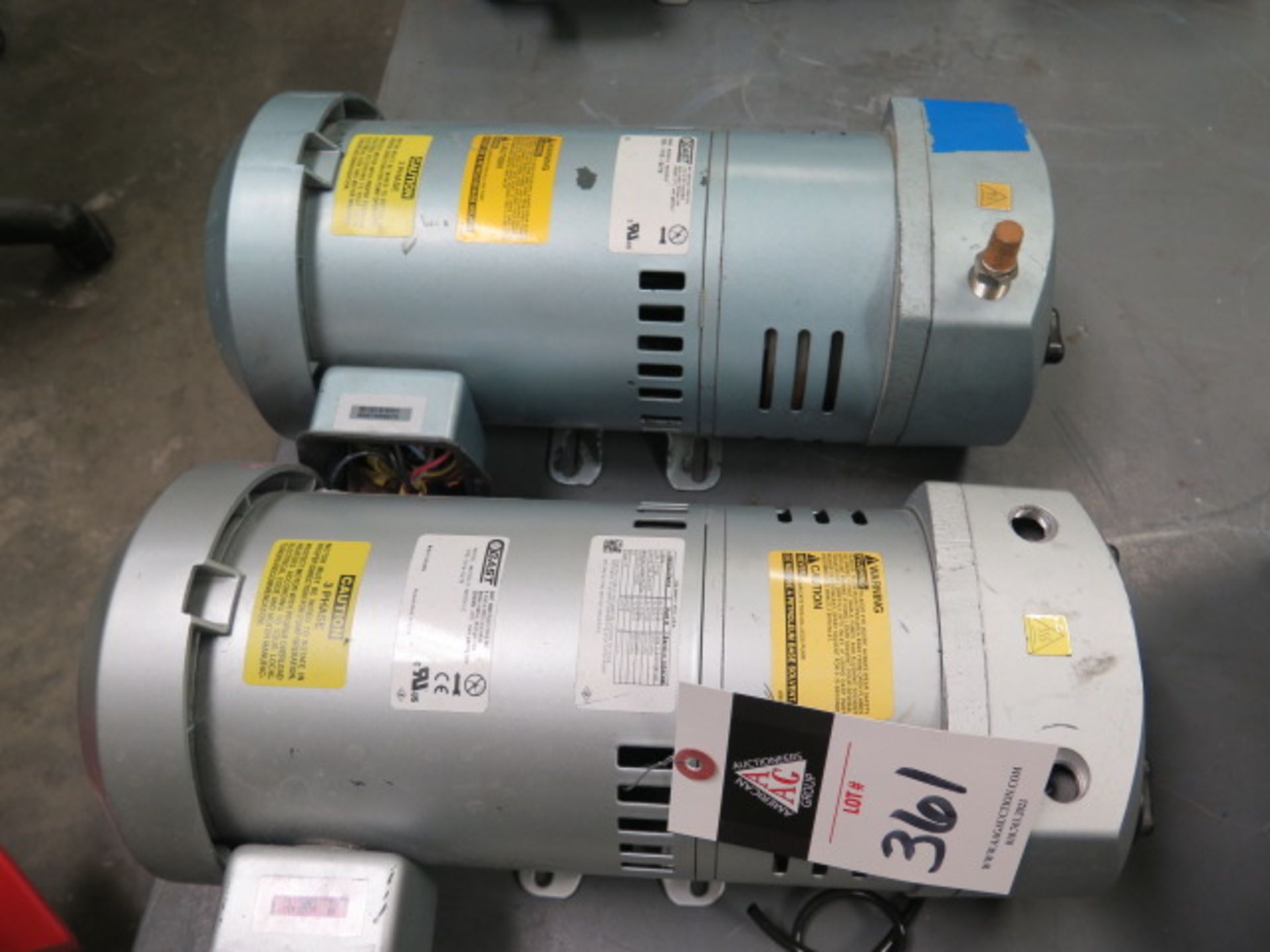 Gast mdl. 1023-101Q-G279 Vacuum Pumps (2) 3/4Hp 208-230/380-460V (SOLD AS-IS - NO WARRANTY)