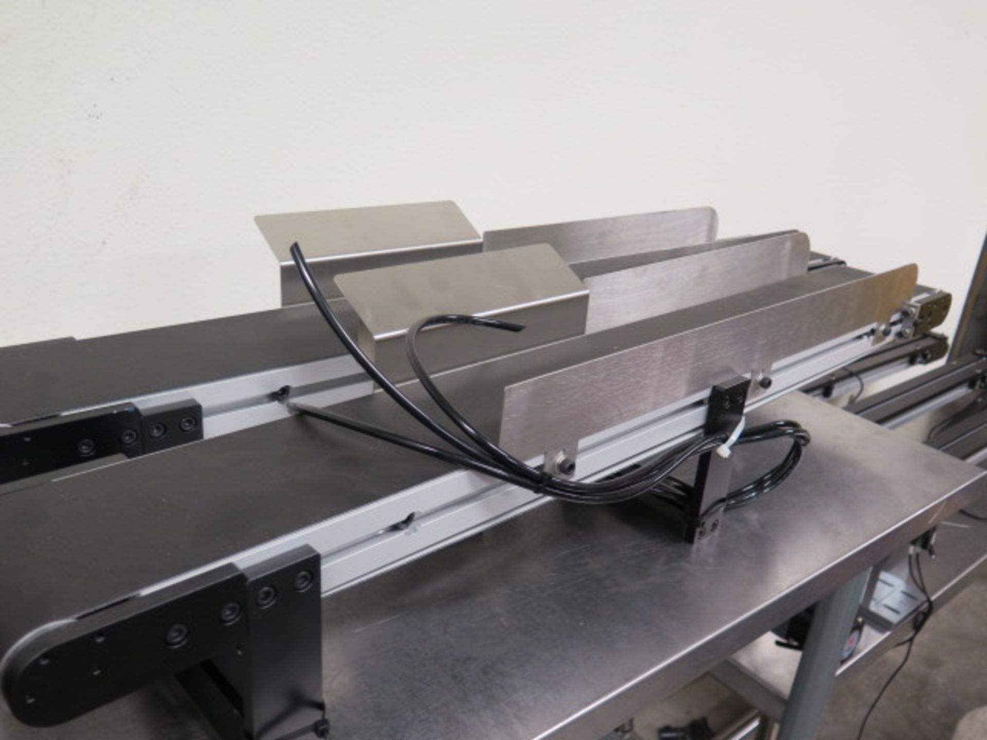4 3/8" x 39" Motorized Conveyors (2) and (2) NOT MOTORIZED (SOLD AS-IS - NO WARRANTY) - Image 5 of 7