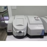 Thermo Scientific Evolution 300 UV-VIS Spectrophotometer s/n EVOW176001 (SOLD AS-IS - NO WARRANTY)