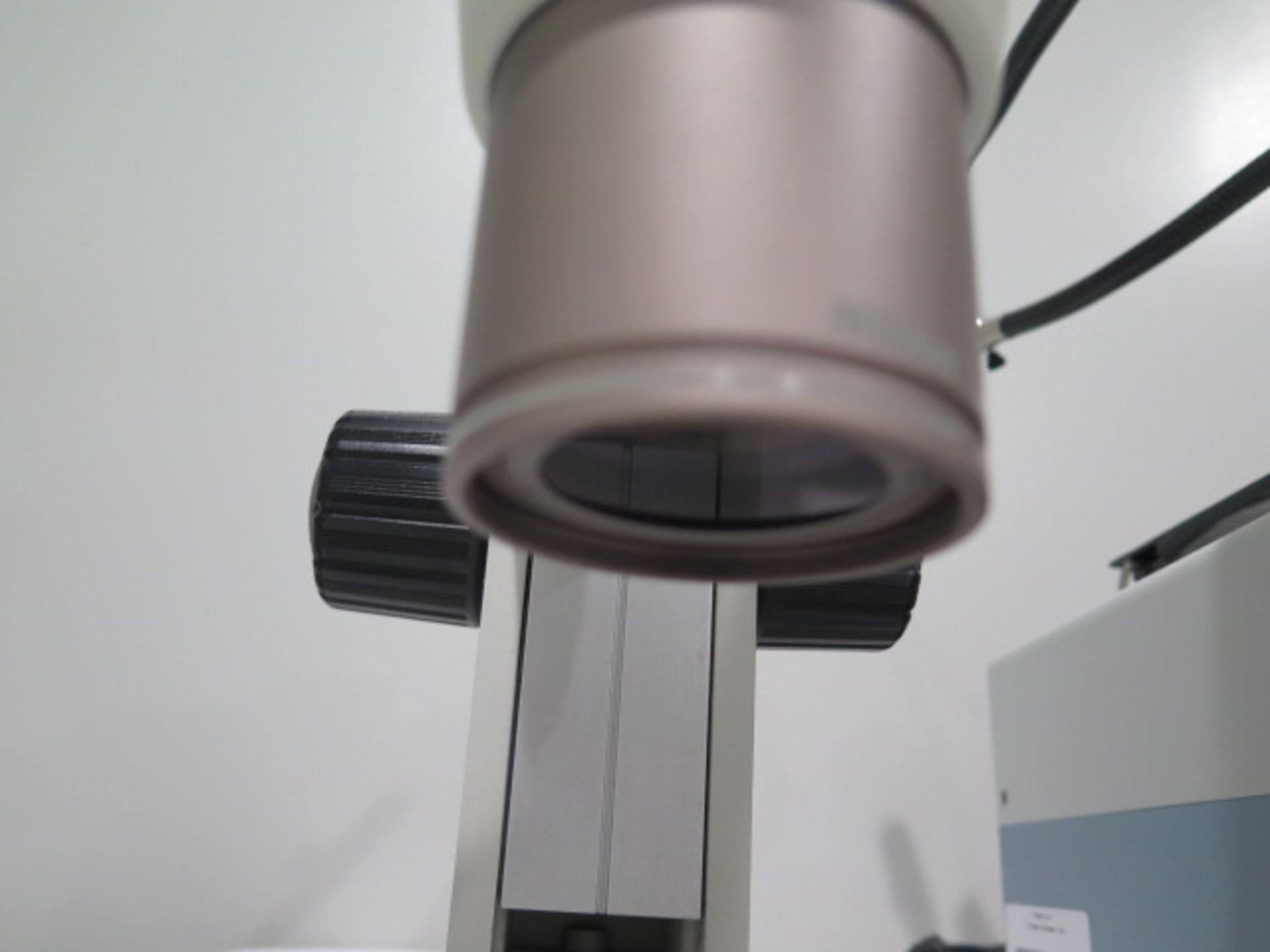 Nikon SMZ800 Monocular Microscope w/ Phototube Video Splitter Port (NO CAMERA), A.G. Heinze Dyna - Image 6 of 10