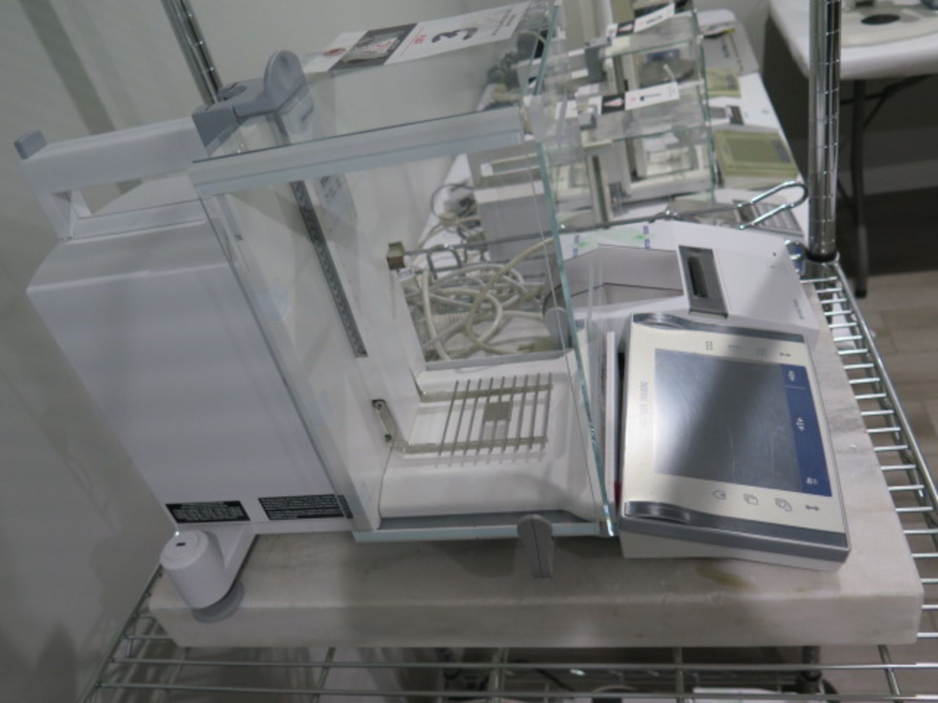 Mettler Toledo XP205 DeltaRange Analytical Balance Scale 0.01mg-220g w/ Static Detect, SOLD AS IS - Image 3 of 9