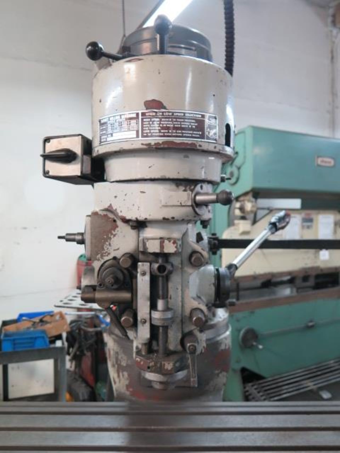 Acra AM-2S Vertical Mill s/n 96-1073-1 w/ 1Hp Motor, 80-5440 RPM, 16-Speeds, Power Feed, SOLD AS IS - Image 4 of 12