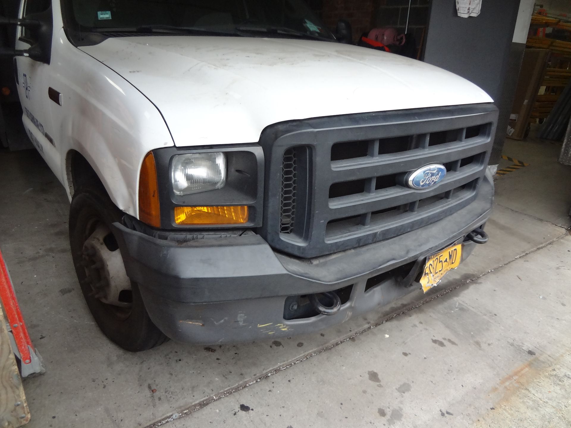 2007 FORD F-350XL SUPER DUTY 12' STAKE BODY TRUCK - Image 8 of 21