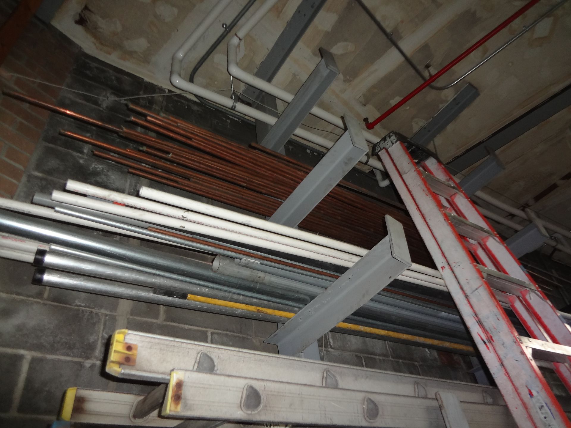 ASSORTED ANGLE IRON, COPPER TUBE, CONDUIT, SQUARE TUBING, FLATS, THREADED ROD, ETC. (AGAINST WALL IN - Image 3 of 5