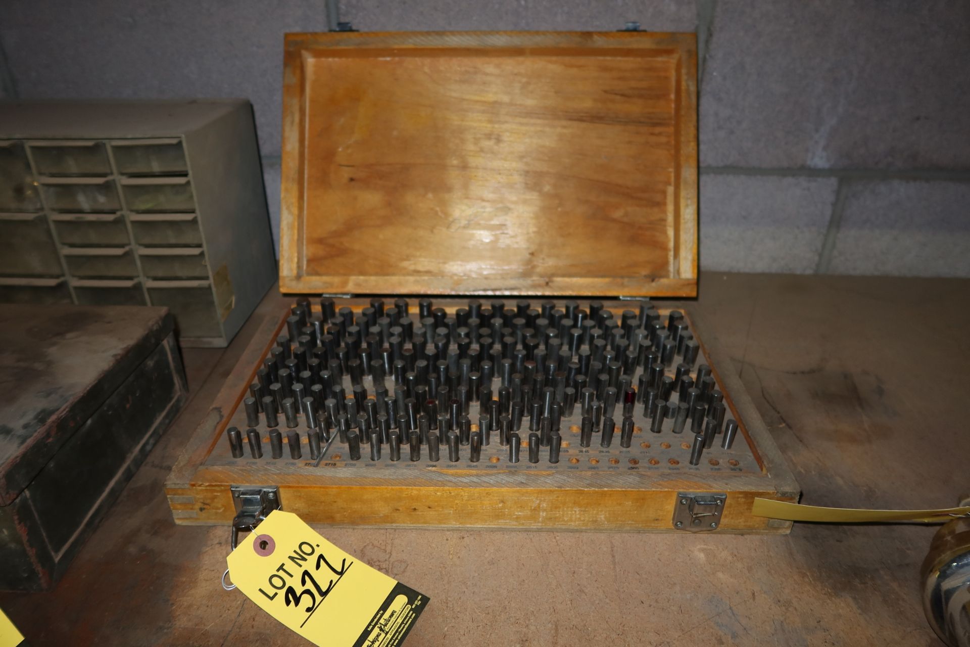 PIN GAGE SET, INCOMPLETE, .2515-.5005