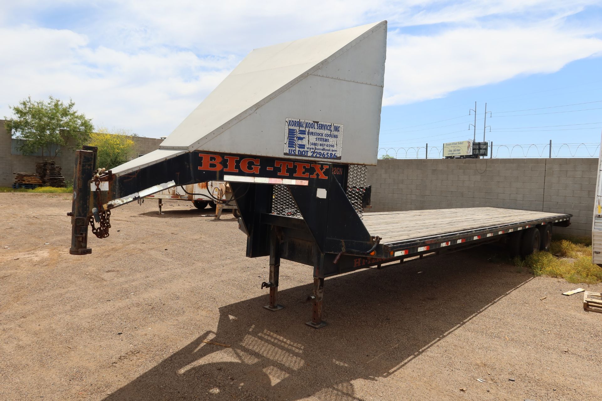 BIG TEX 36' MDL. 226N, 2-AXLE, 8-WHEEL TRAILER GOOSENECK, VIN. 16VGX362X607697477 - Image 2 of 2