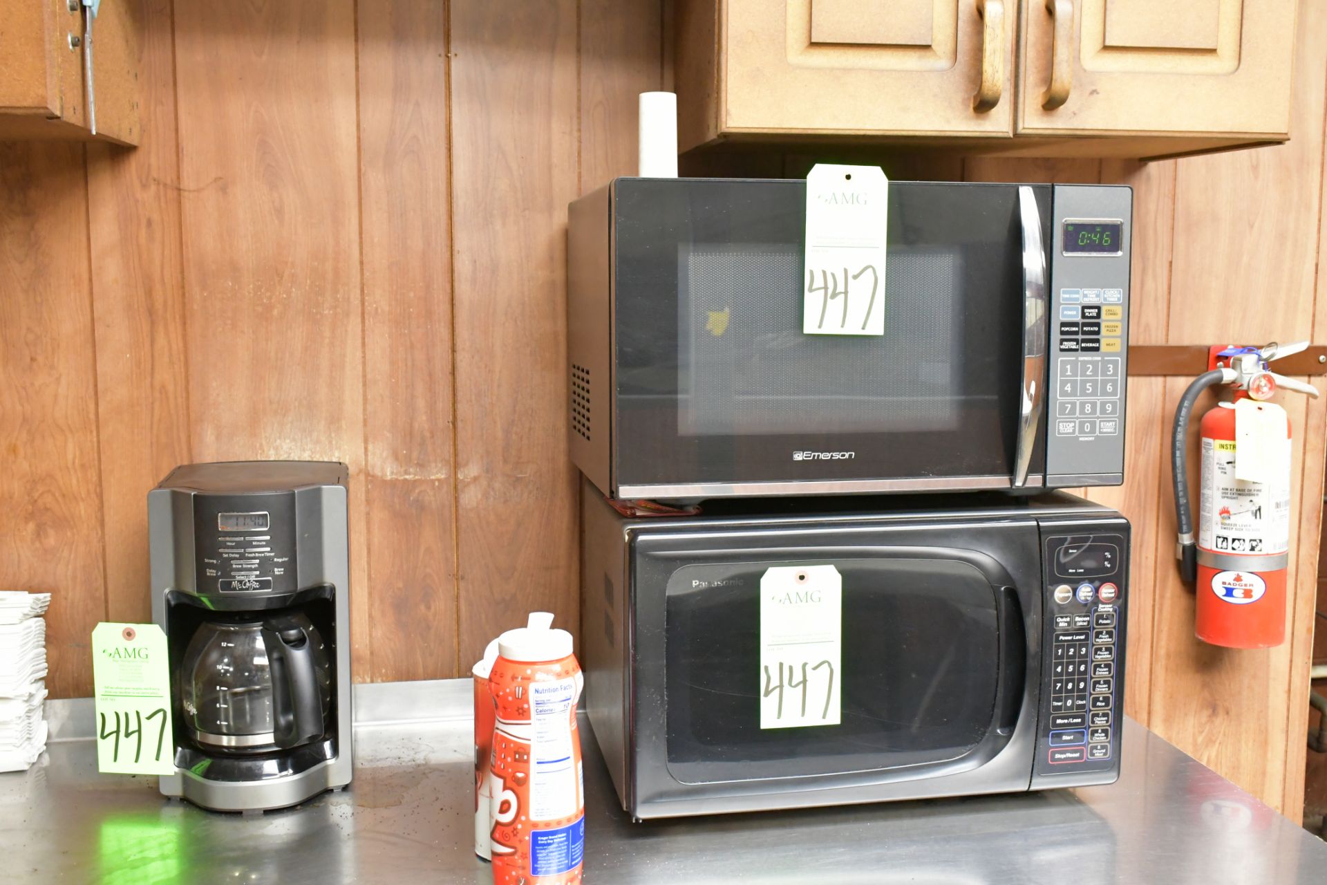 Lot-(2) Microwaves, (1) Coffee Maker and (1) Refrigerator