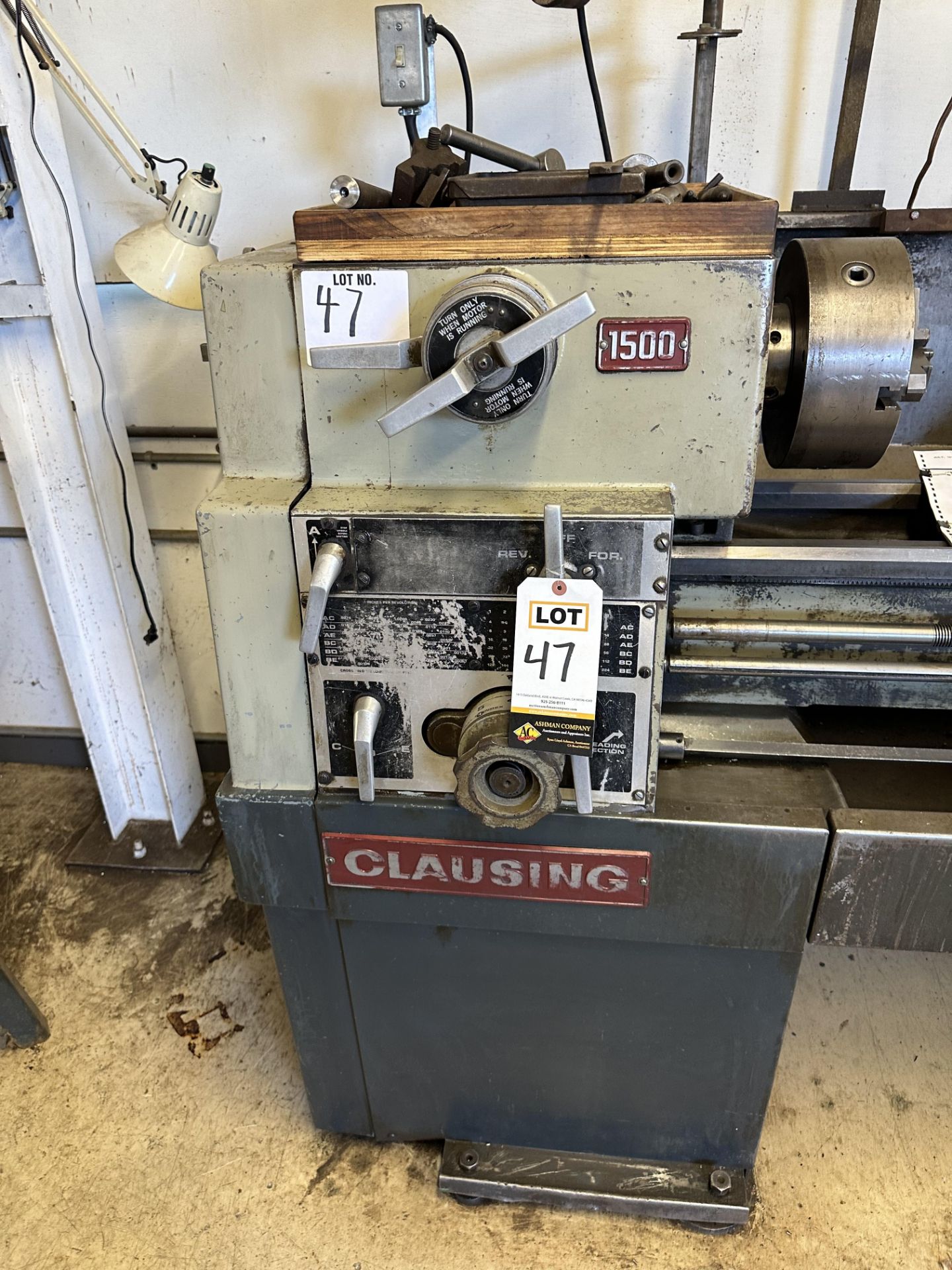 Clausing Turret lathe with 4 and 3 jaw chucks