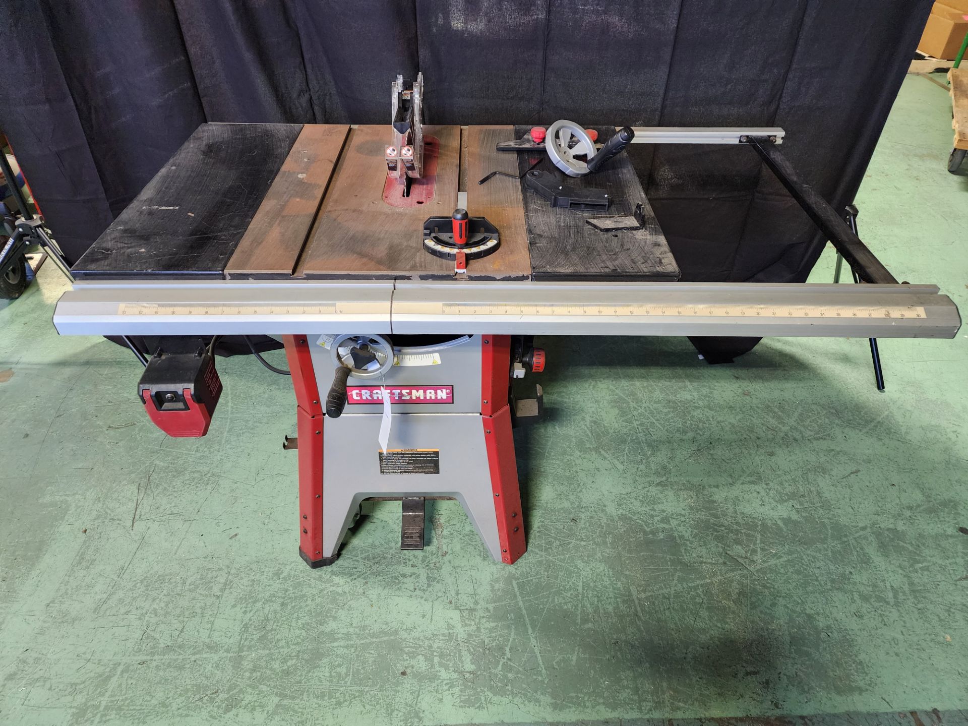 Craftsman Model 351.218331 10" Table Saw, S/N 201306 (2013)